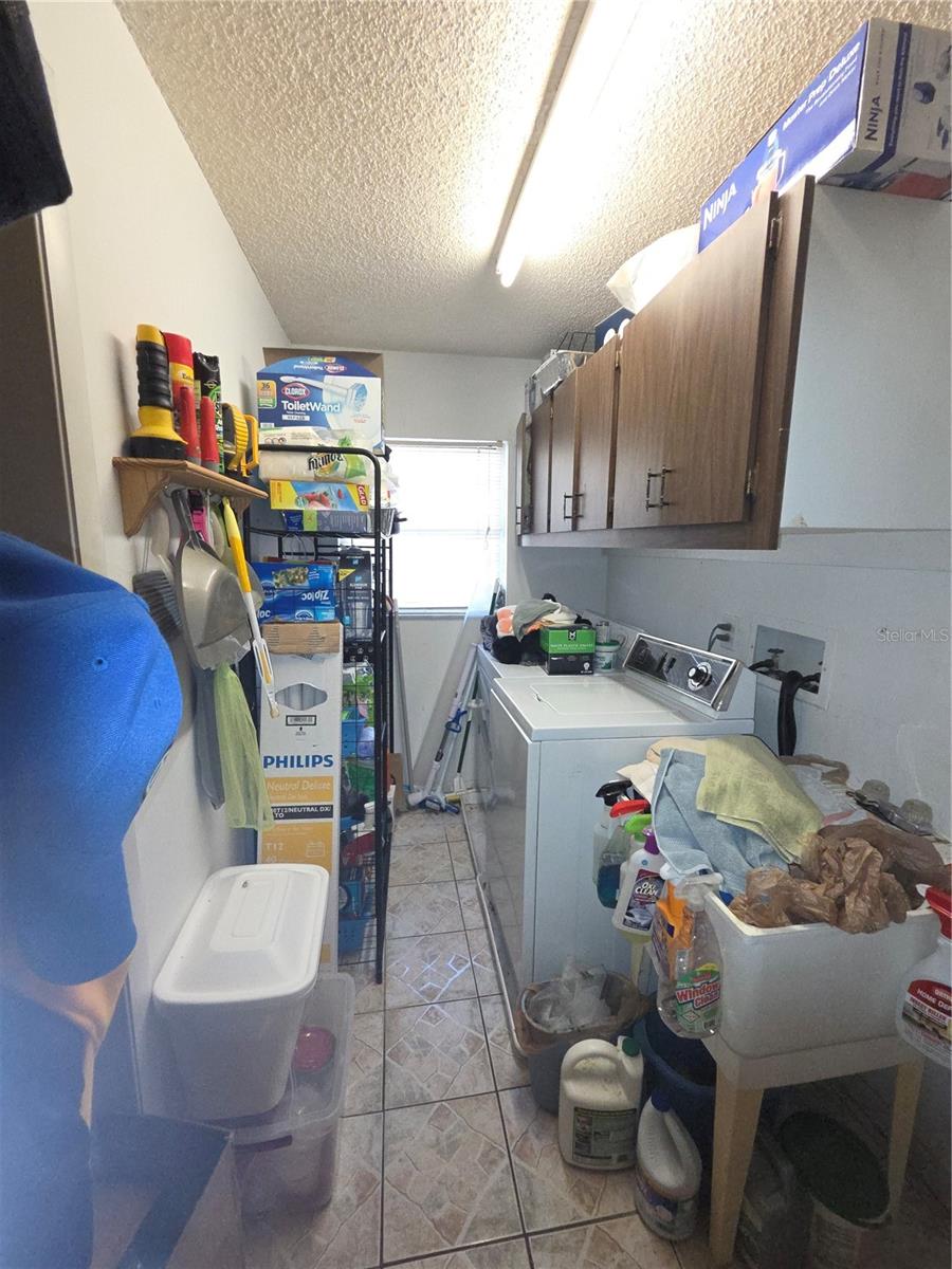 Image 26 of 44 For 11492 93rd Street