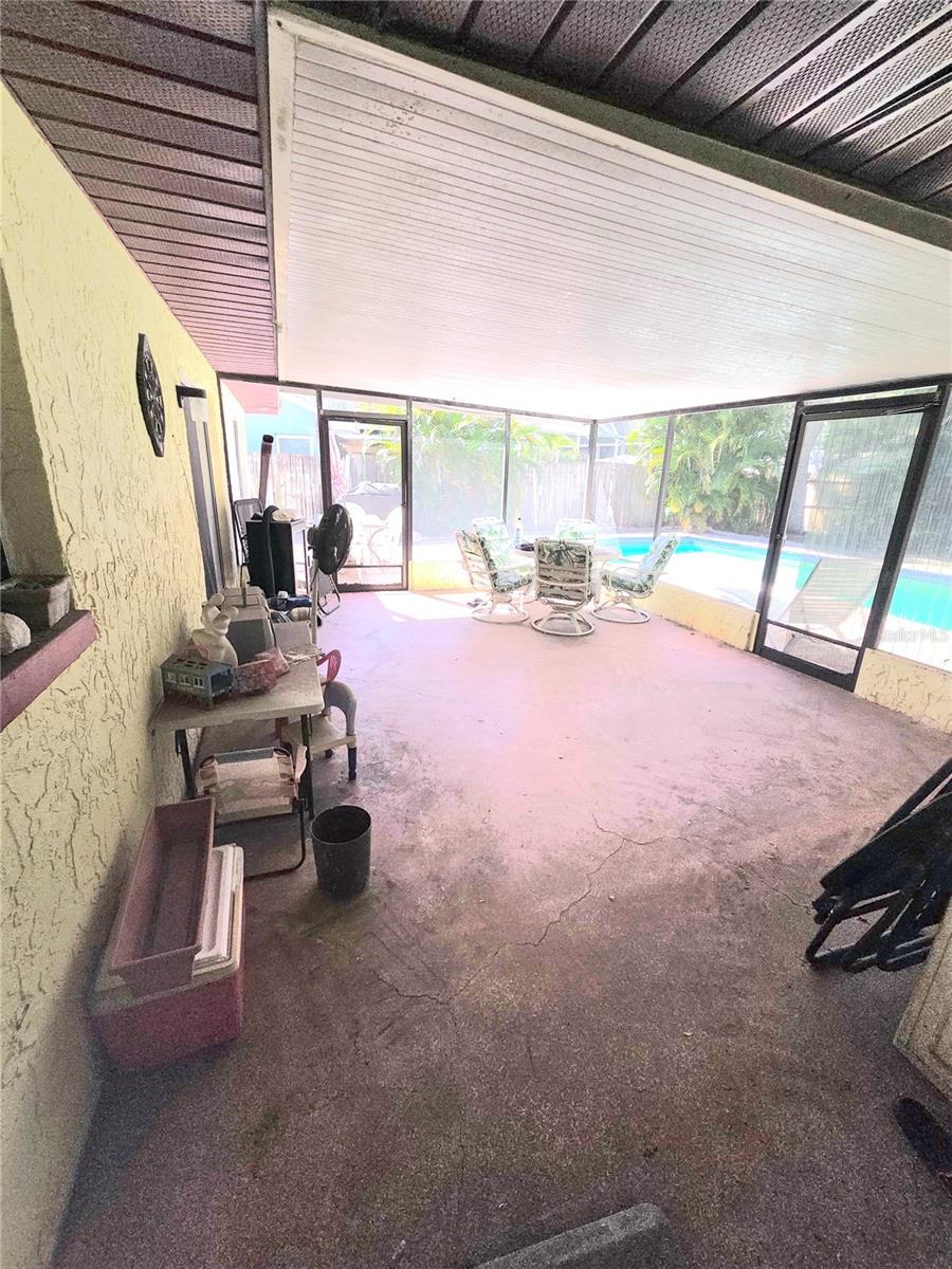 Image 31 of 44 For 11492 93rd Street