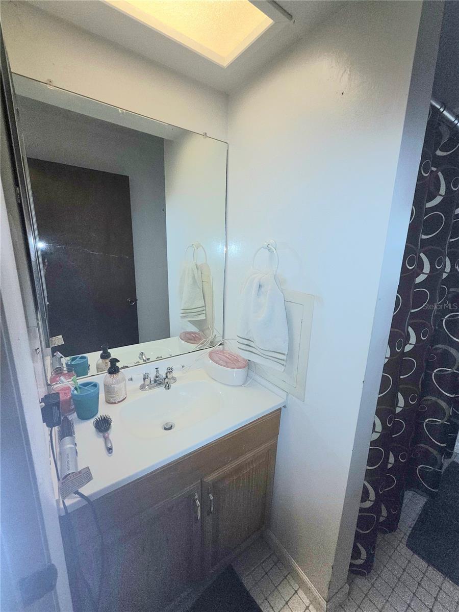 Image 35 of 44 For 11492 93rd Street