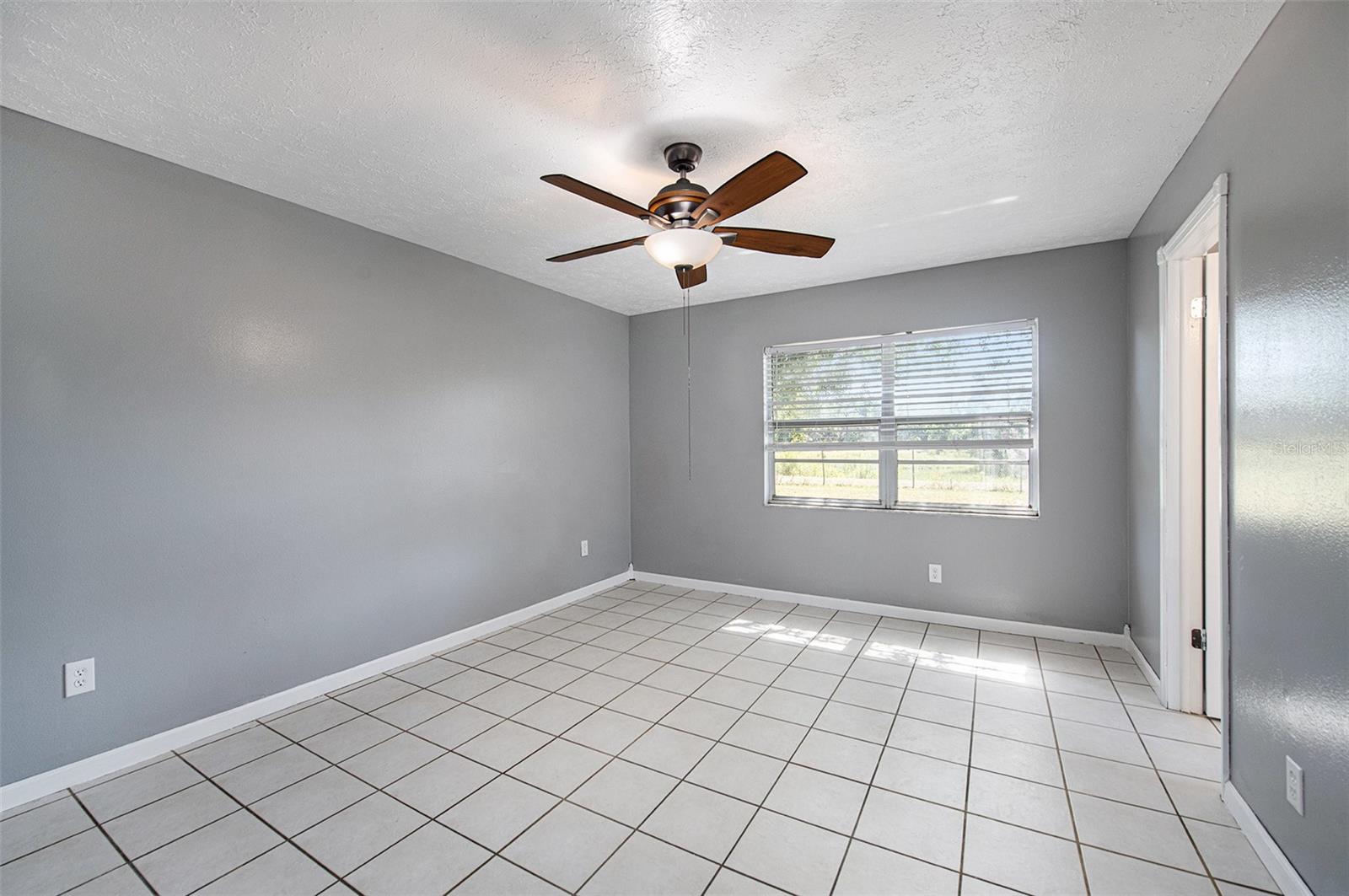 Image 16 of 36 For 5614 Tern Court