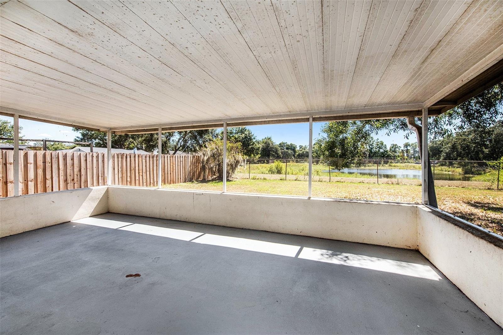Image 27 of 36 For 5614 Tern Court