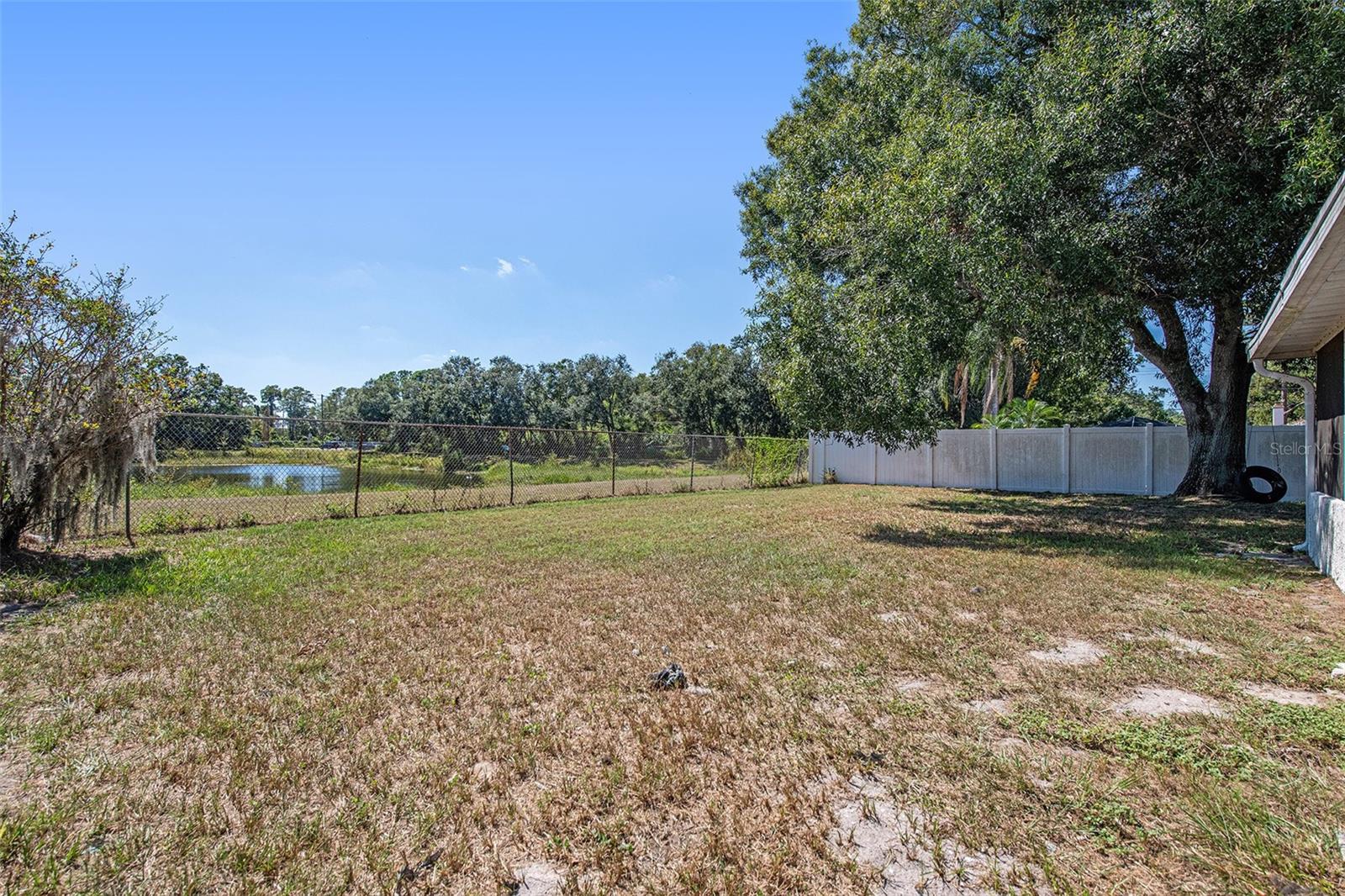 Image 28 of 36 For 5614 Tern Court