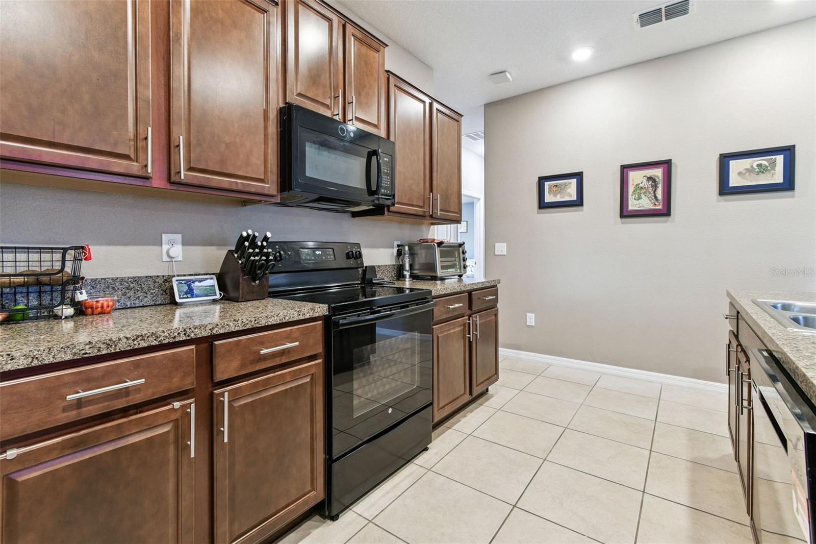 Image 16 of 46 For 10112 Rosemary Leaf Lane