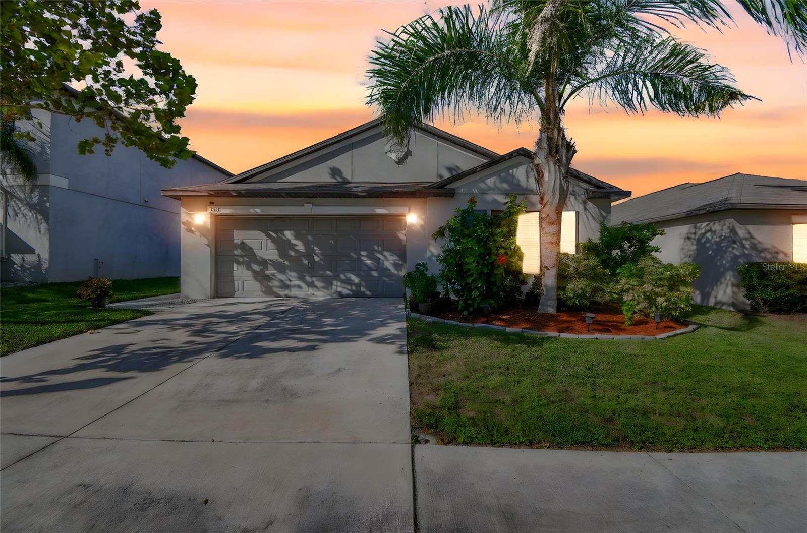 Image 2 of 46 For 10112 Rosemary Leaf Lane