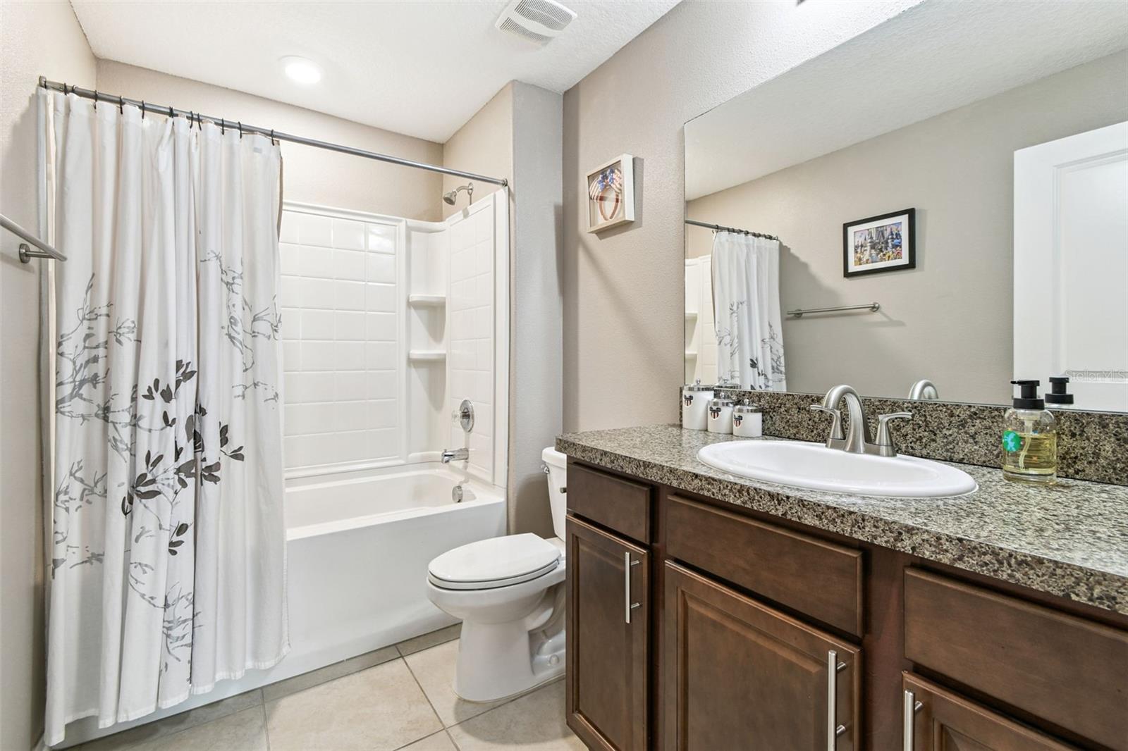 Image 22 of 46 For 10112 Rosemary Leaf Lane