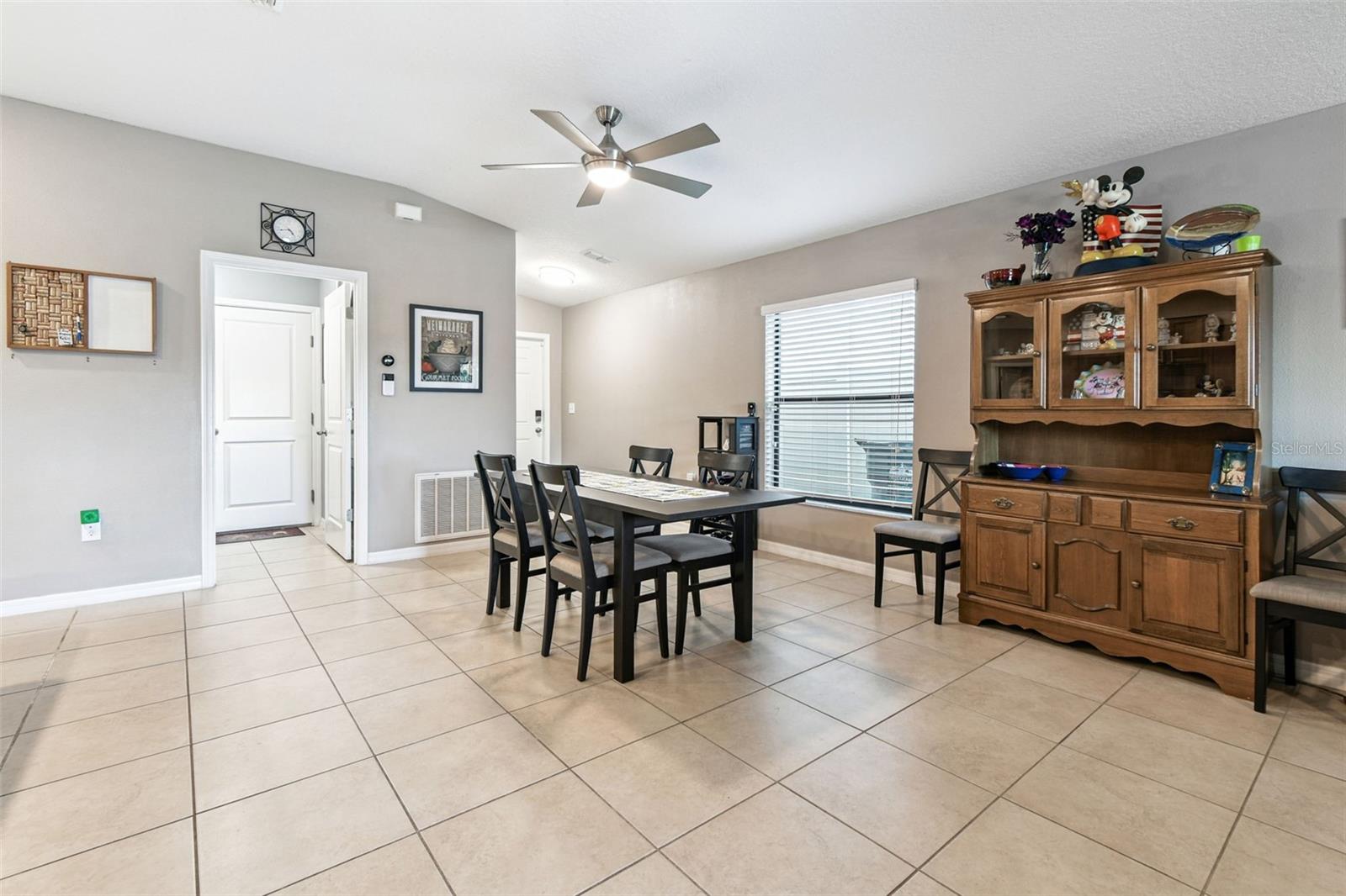 Image 8 of 46 For 10112 Rosemary Leaf Lane