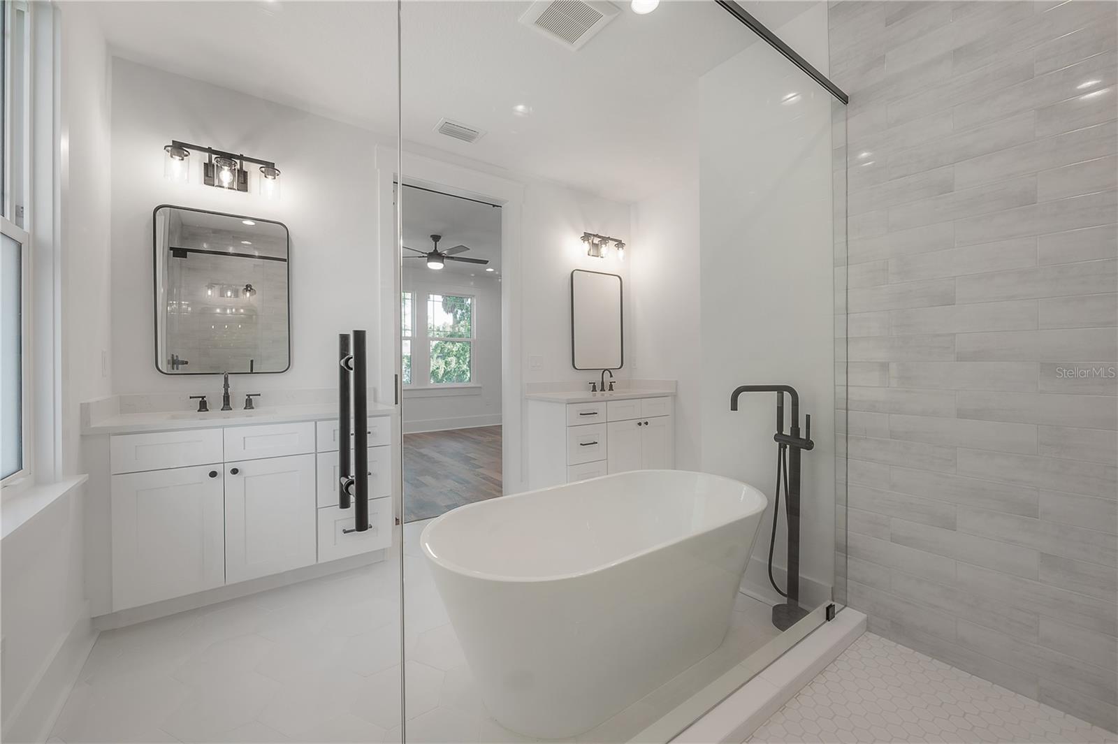 Image 39 of 47 For 810 Frierson Avenue