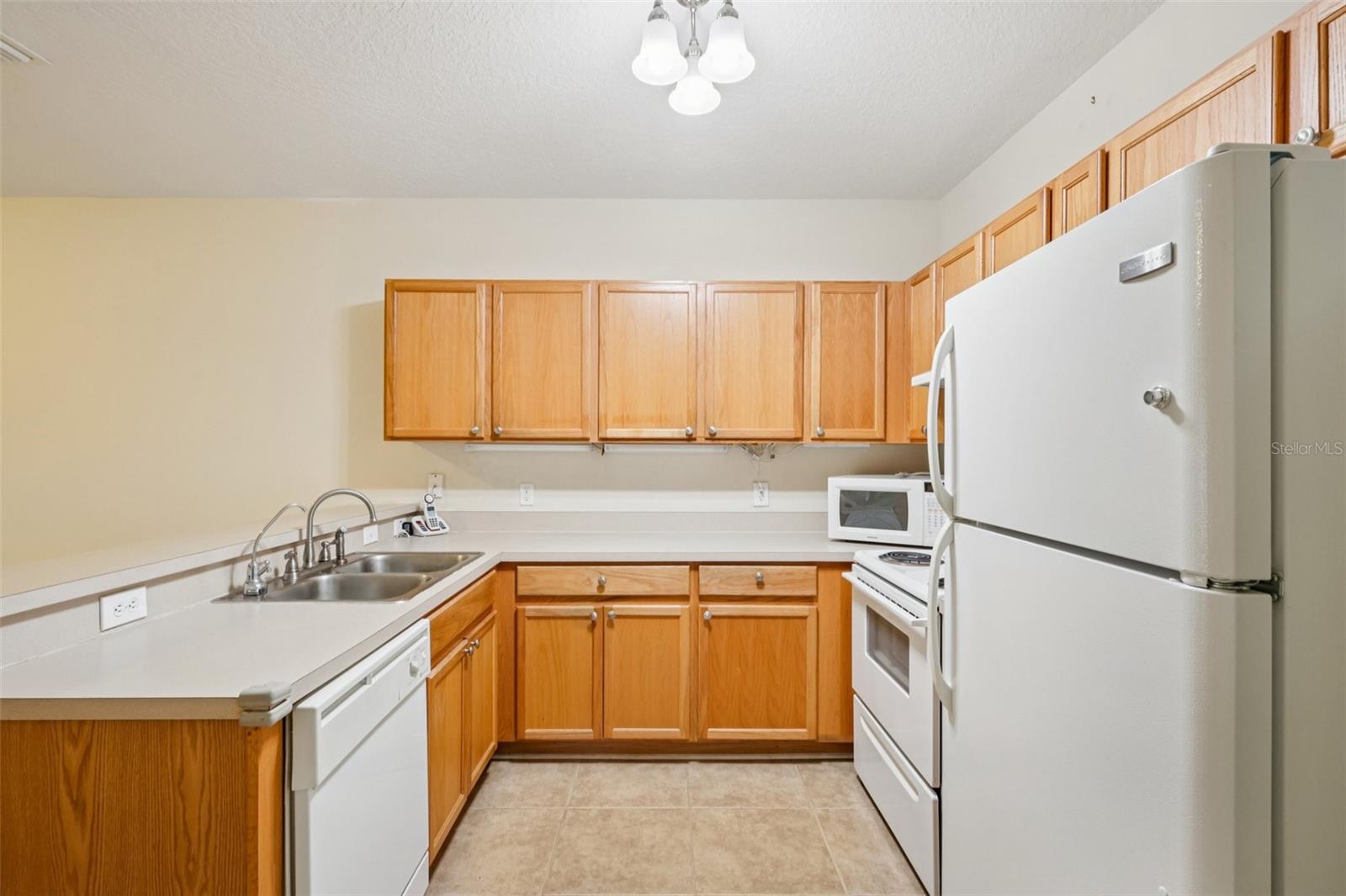 Image 13 of 37 For 3317 Broken Bow Drive