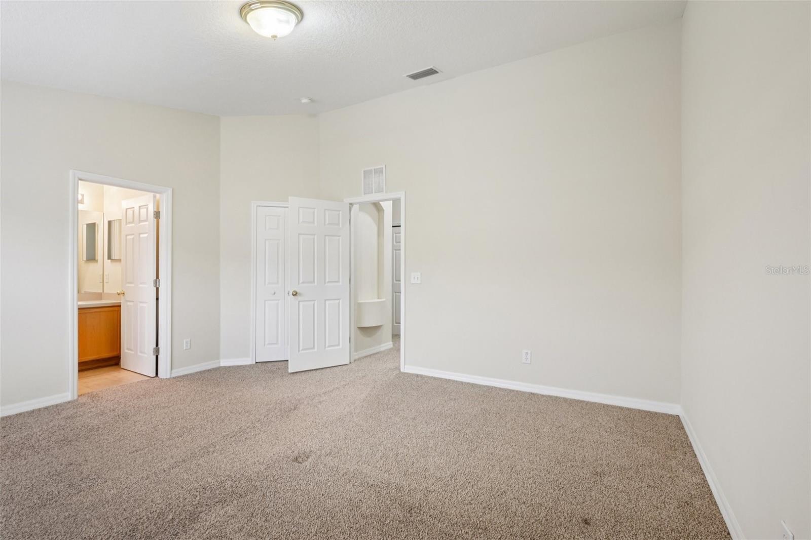 Image 22 of 37 For 3317 Broken Bow Drive