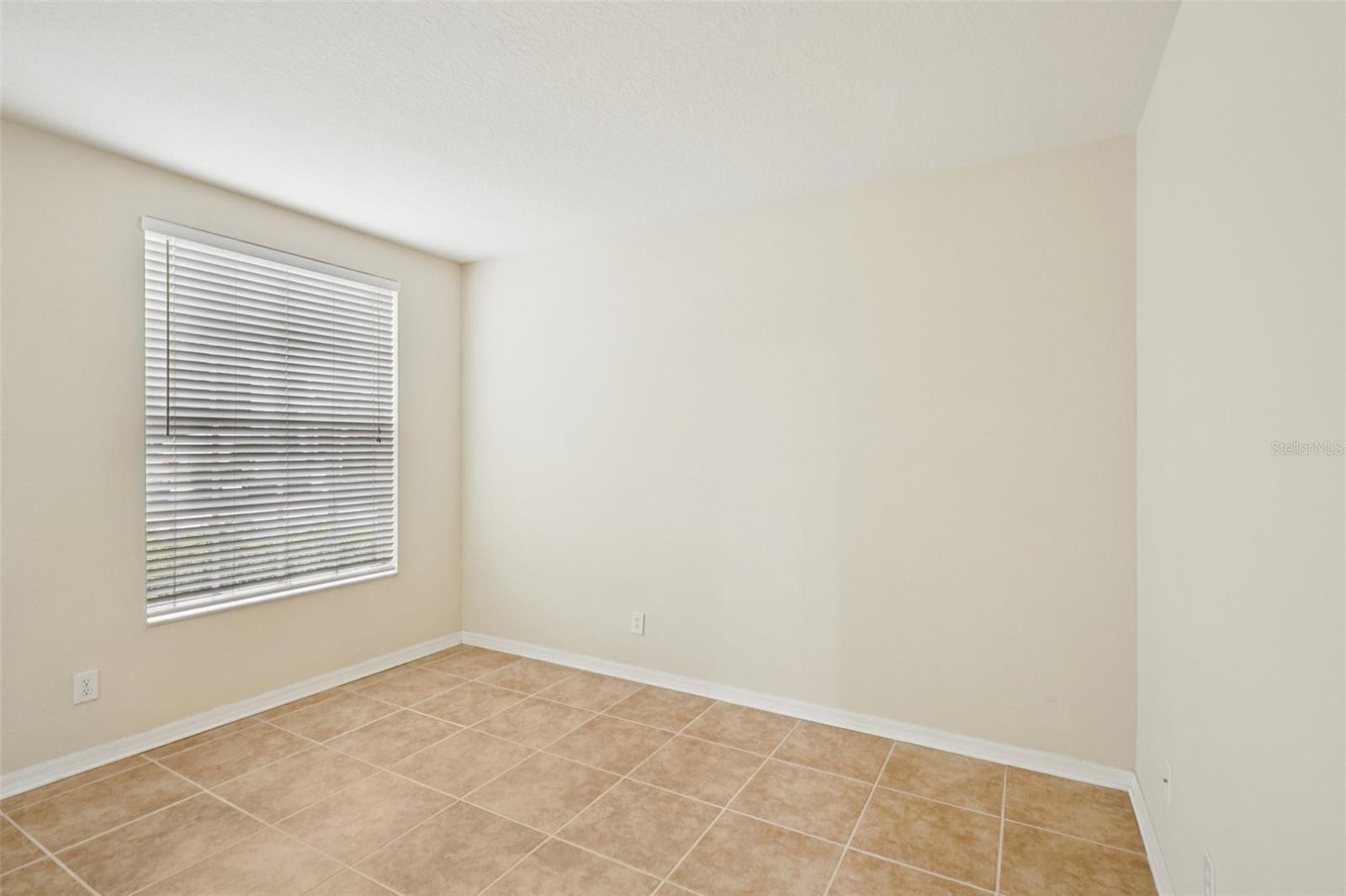 Image 6 of 37 For 3317 Broken Bow Drive