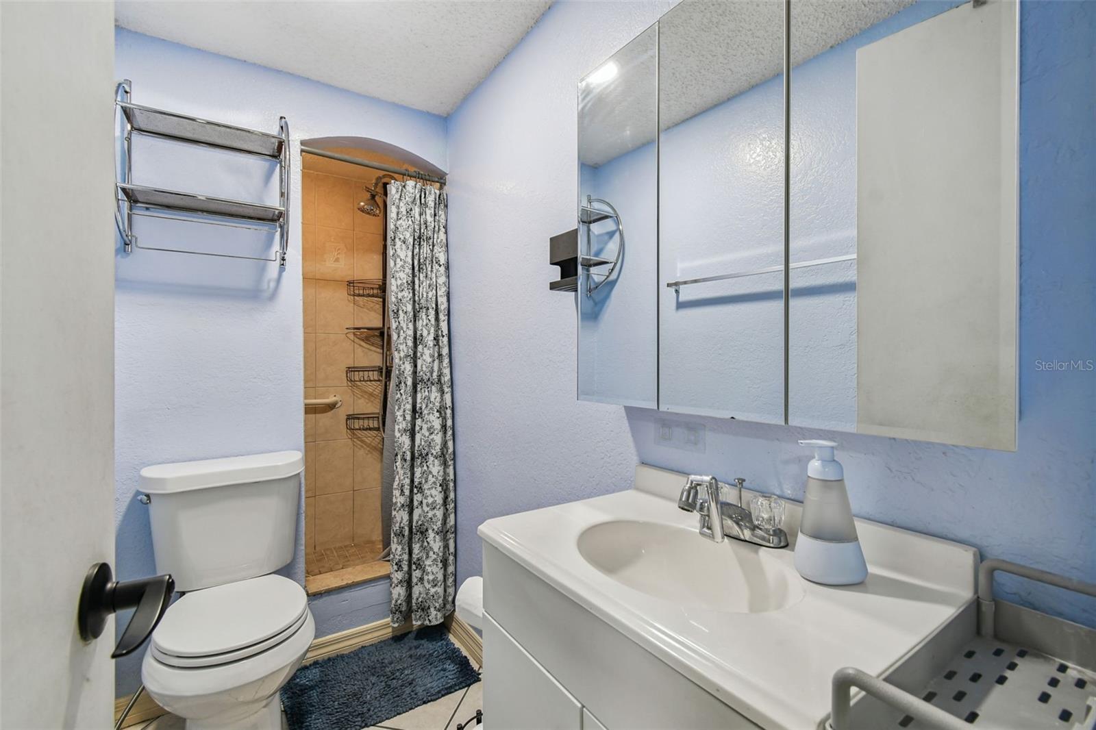 Listing photo id 20 for 12714 Mulberry Lane