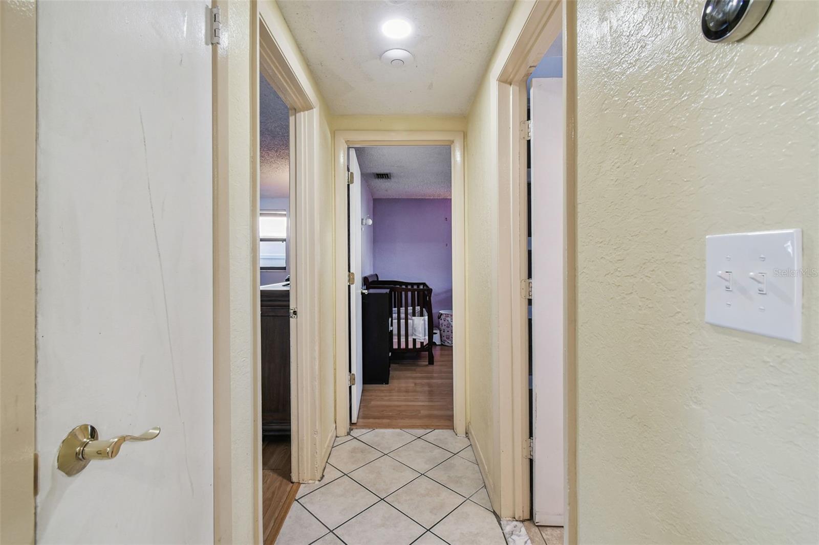 Listing photo id 28 for 12714 Mulberry Lane