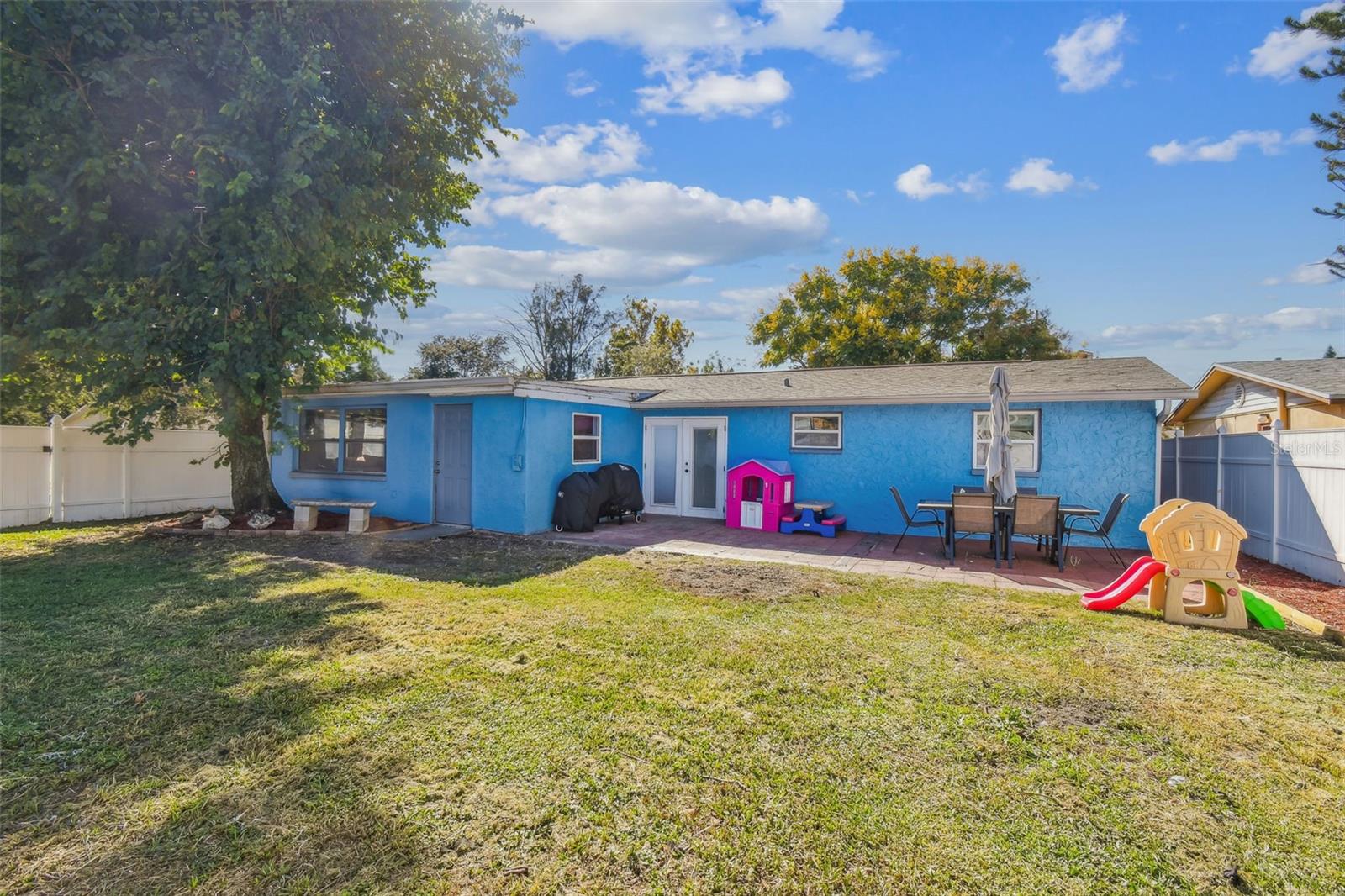 Listing photo id 46 for 12714 Mulberry Lane