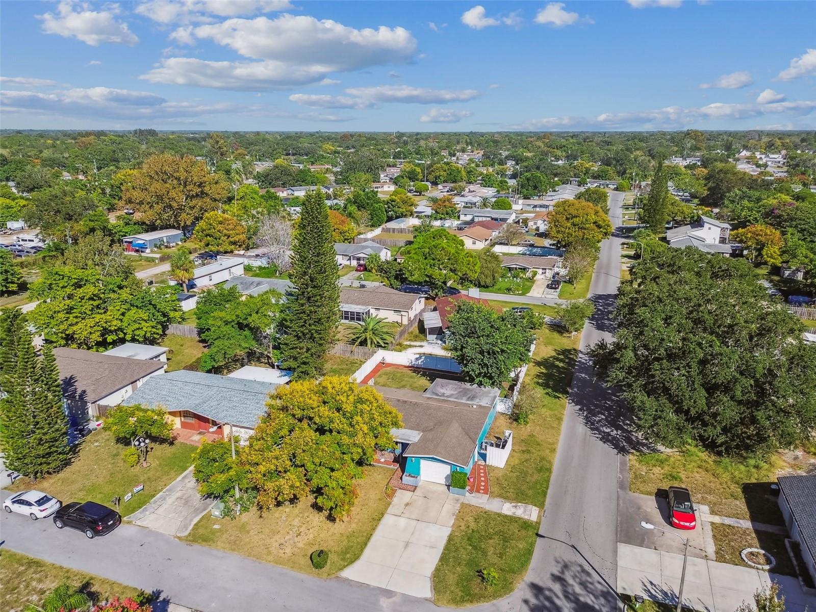 Listing photo id 56 for 12714 Mulberry Lane