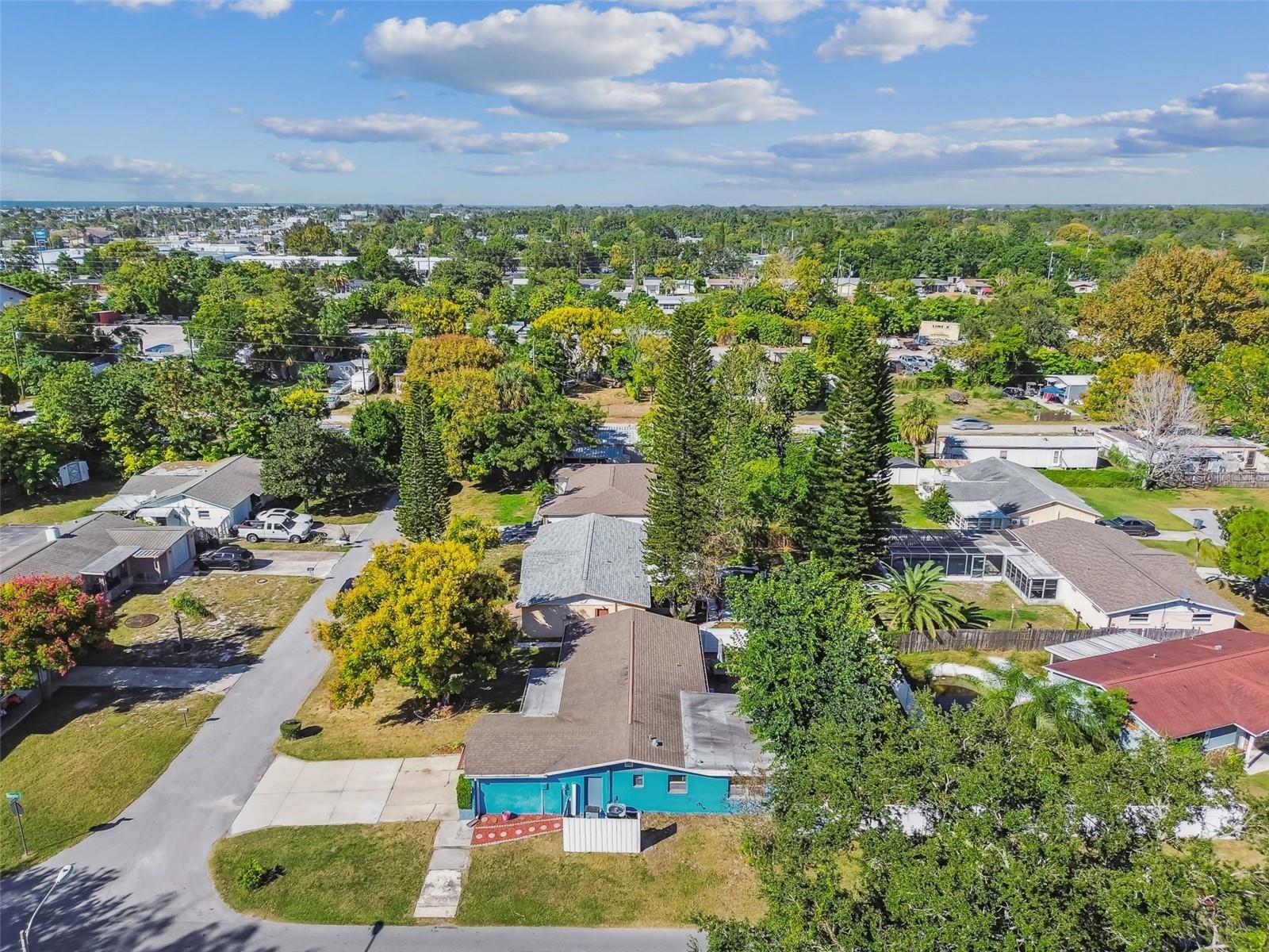 Listing photo id 59 for 12714 Mulberry Lane