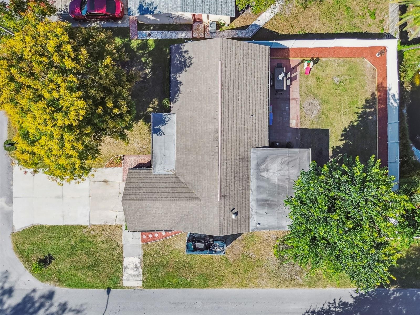 Listing photo id 60 for 12714 Mulberry Lane