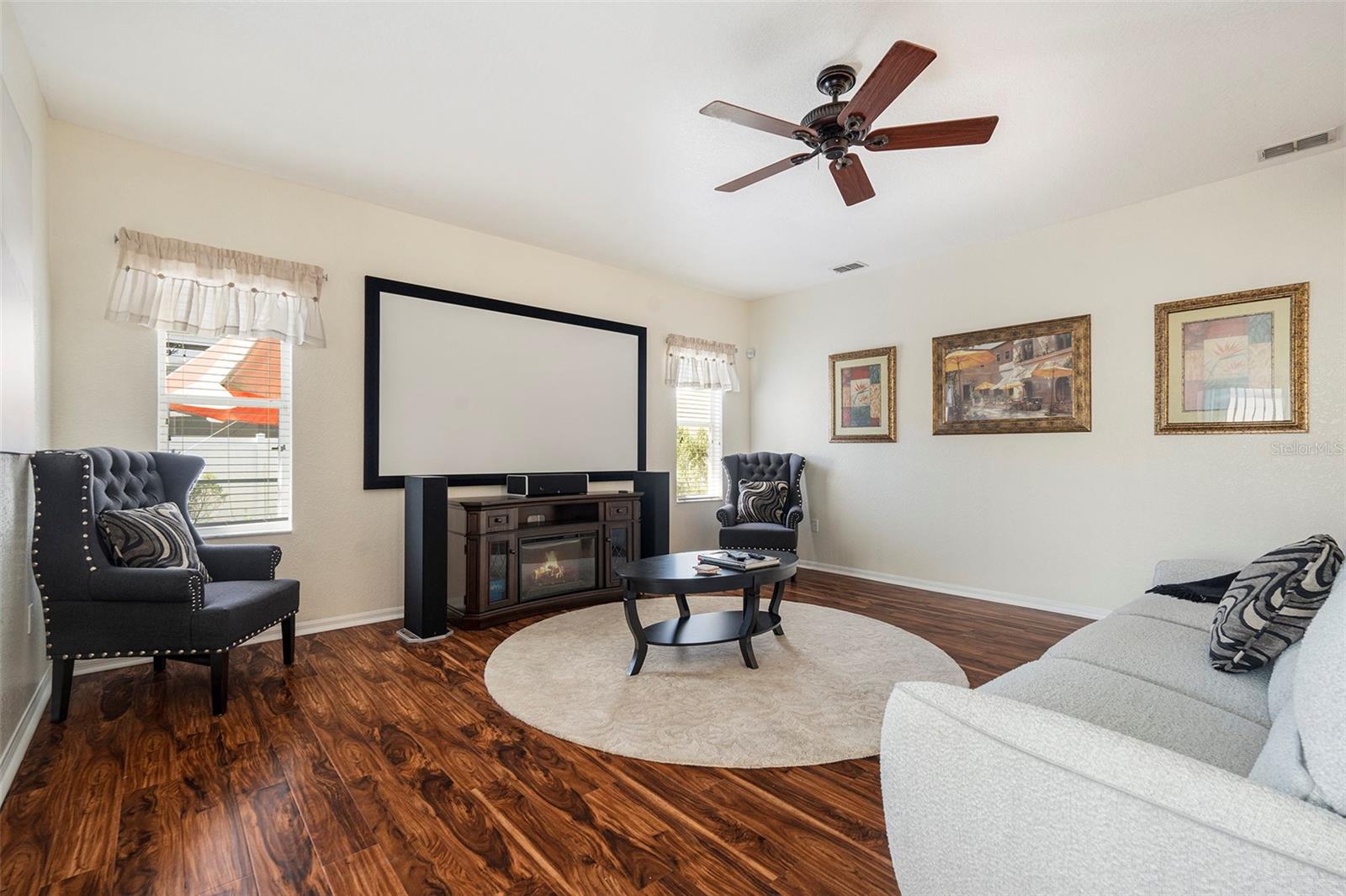 Image 12 of 46 For 14613 Brogan Castle Place