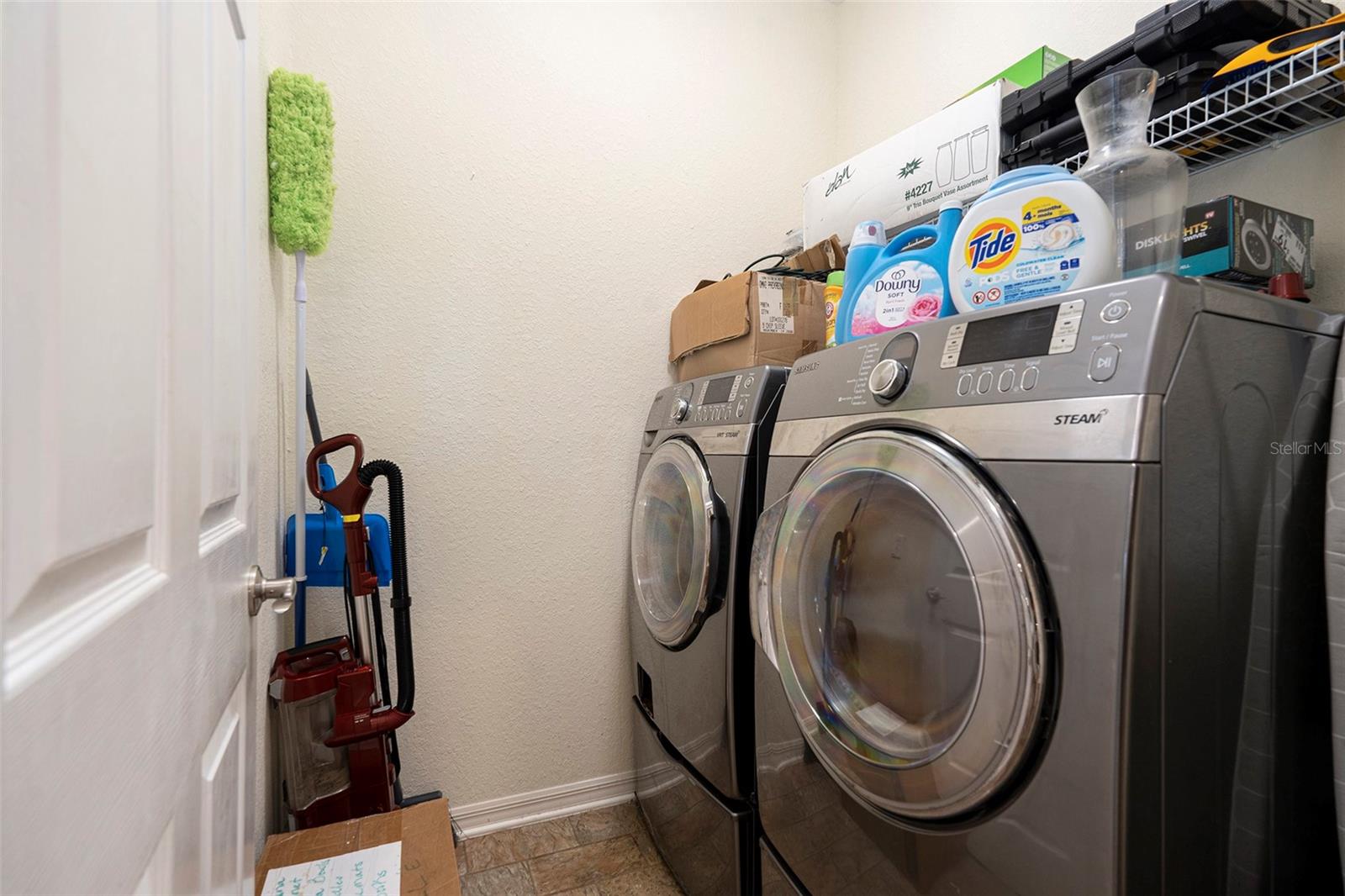 Image 29 of 46 For 14613 Brogan Castle Place