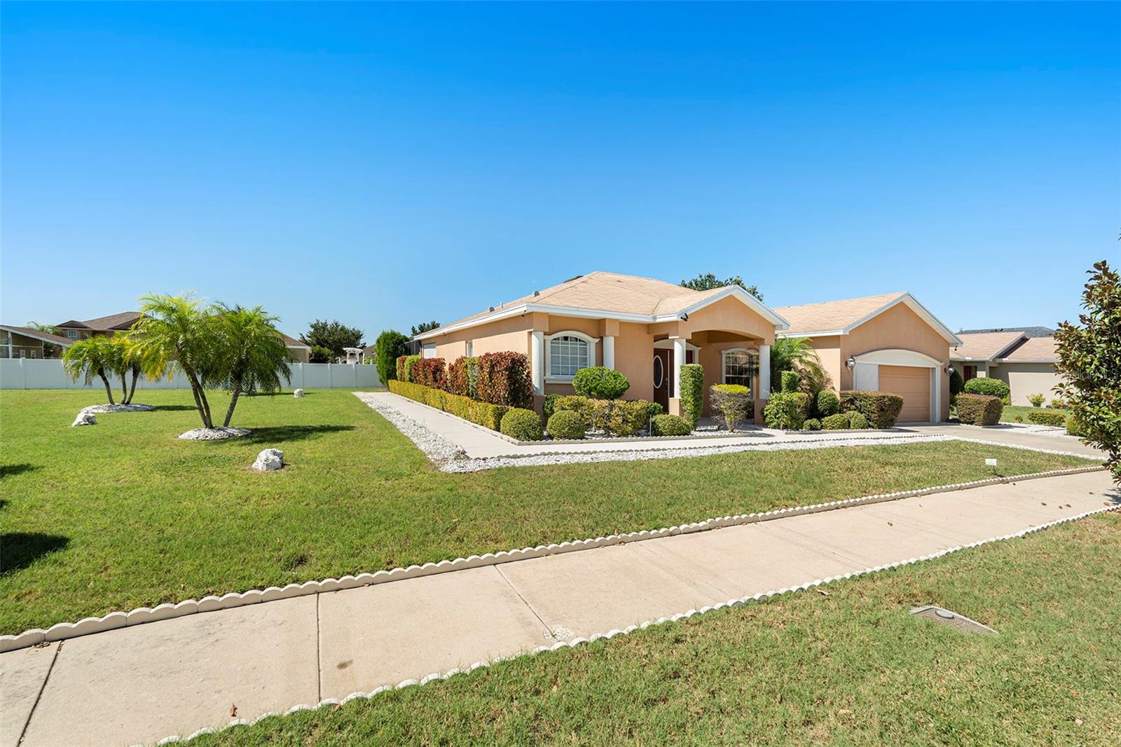 Image 3 of 46 For 14613 Brogan Castle Place