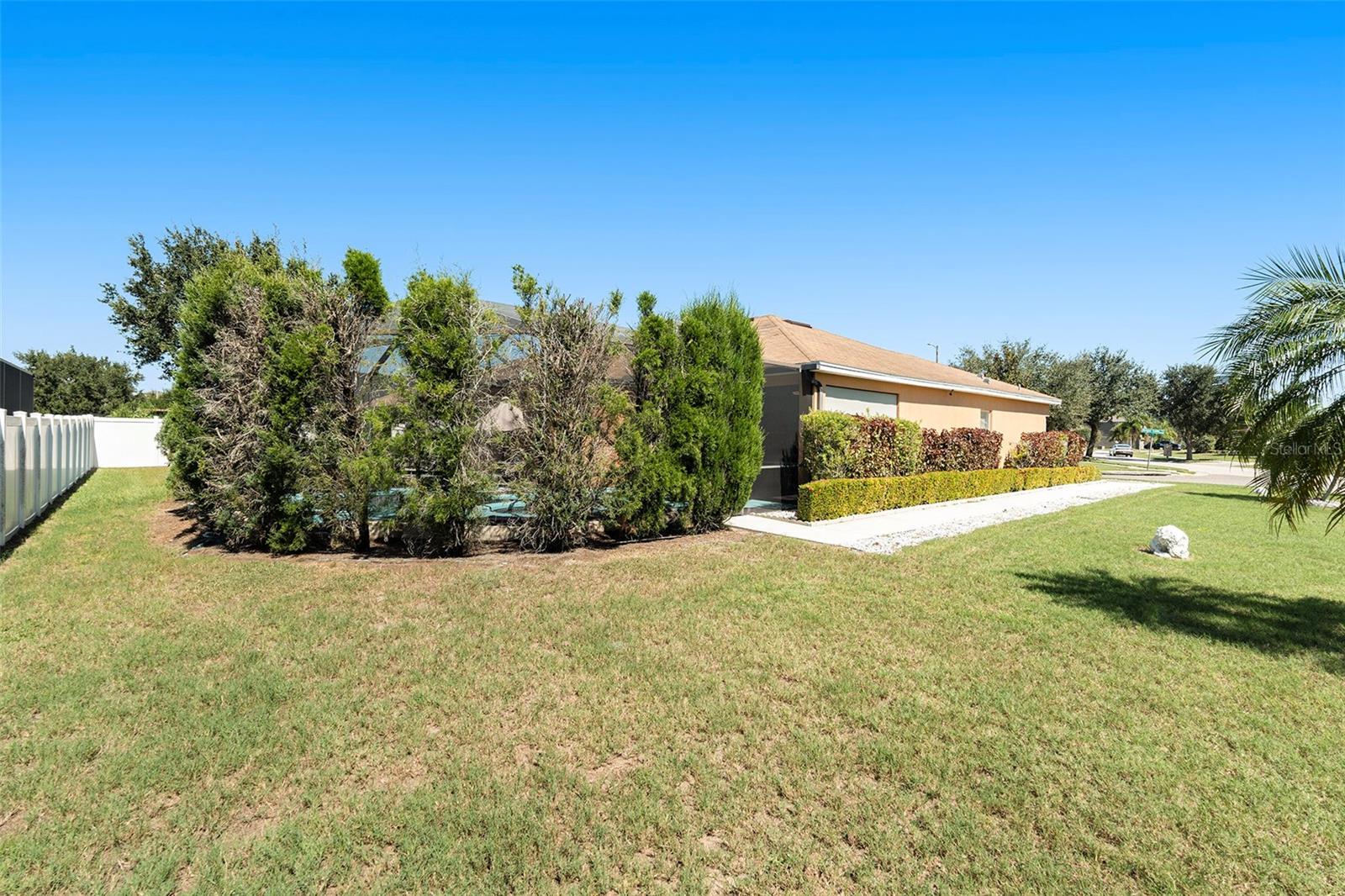 Image 37 of 46 For 14613 Brogan Castle Place