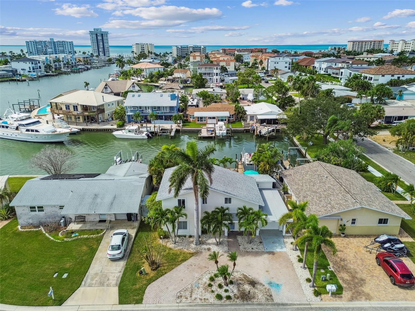 Image 27 of 53 For 17450 2nd Street E