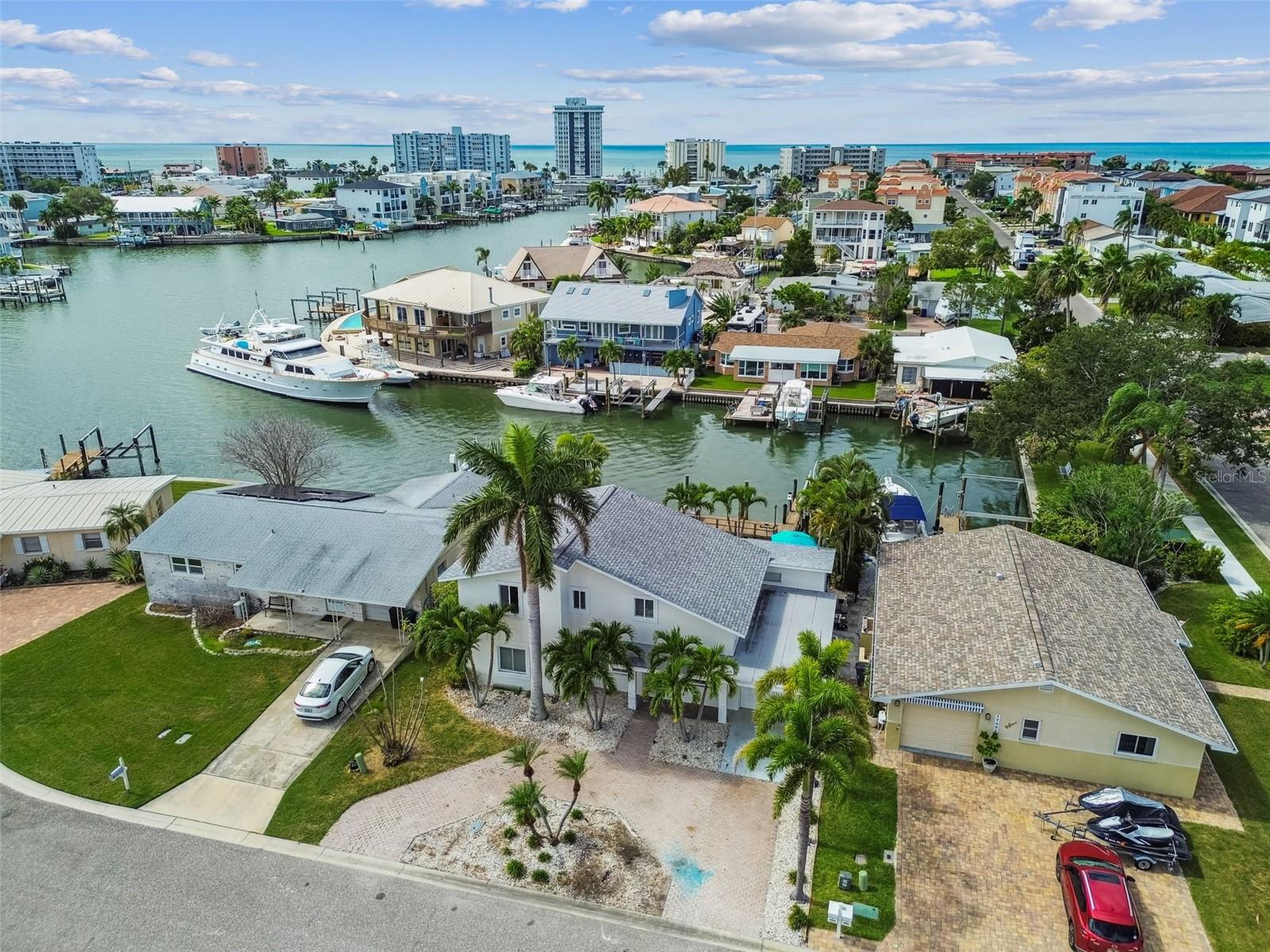 Image 28 of 53 For 17450 2nd Street E