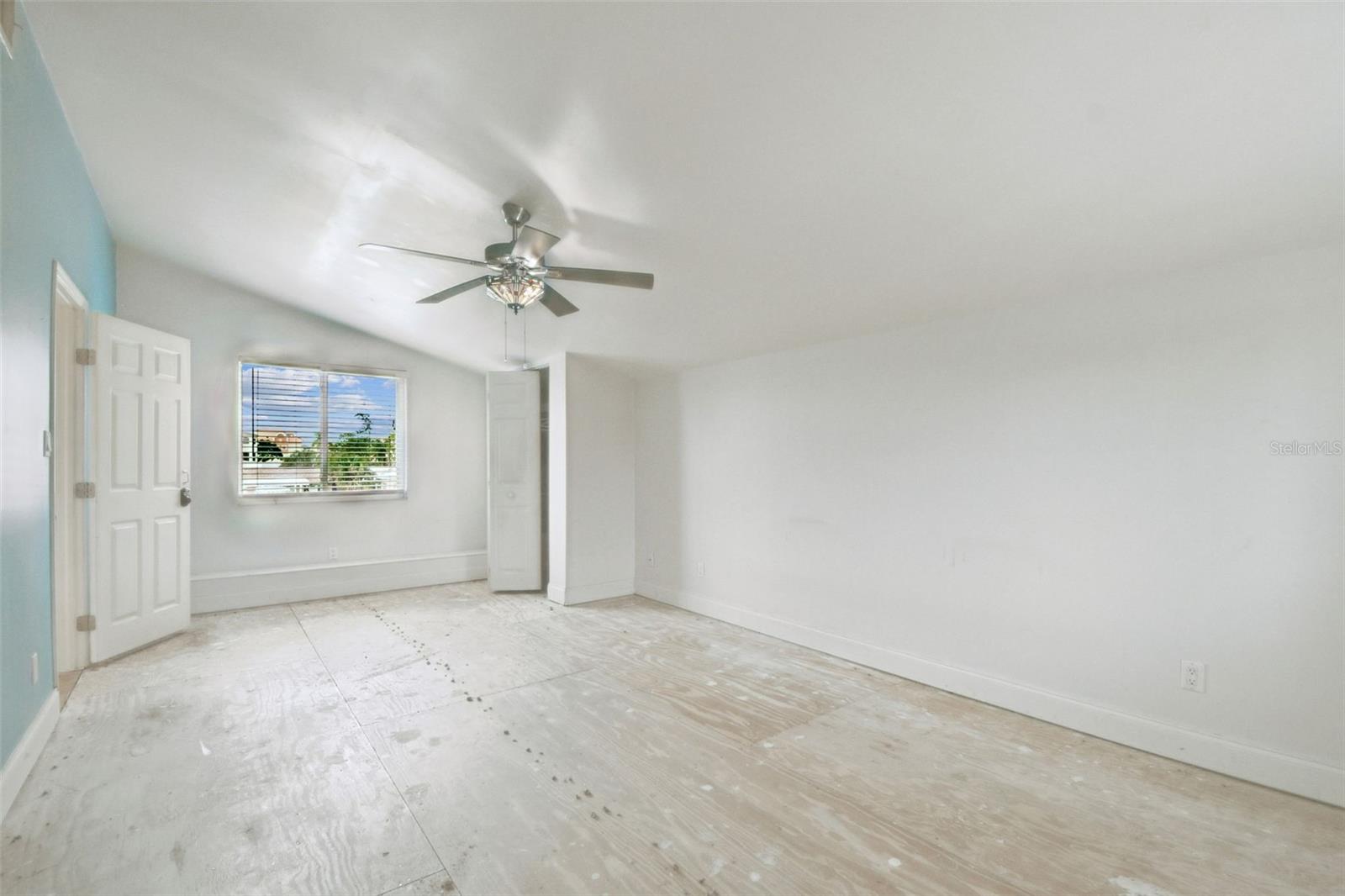 Image 50 of 53 For 17450 2nd Street E