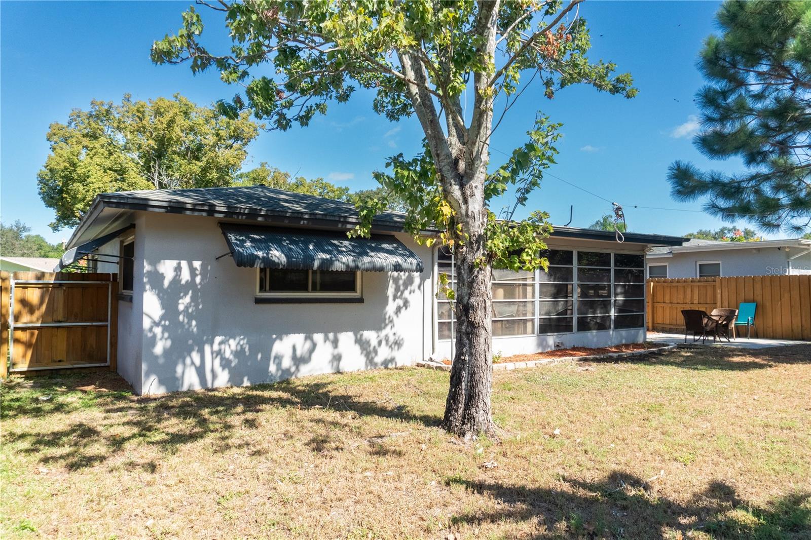 Image 18 of 19 For 2015 Hillwood Dr