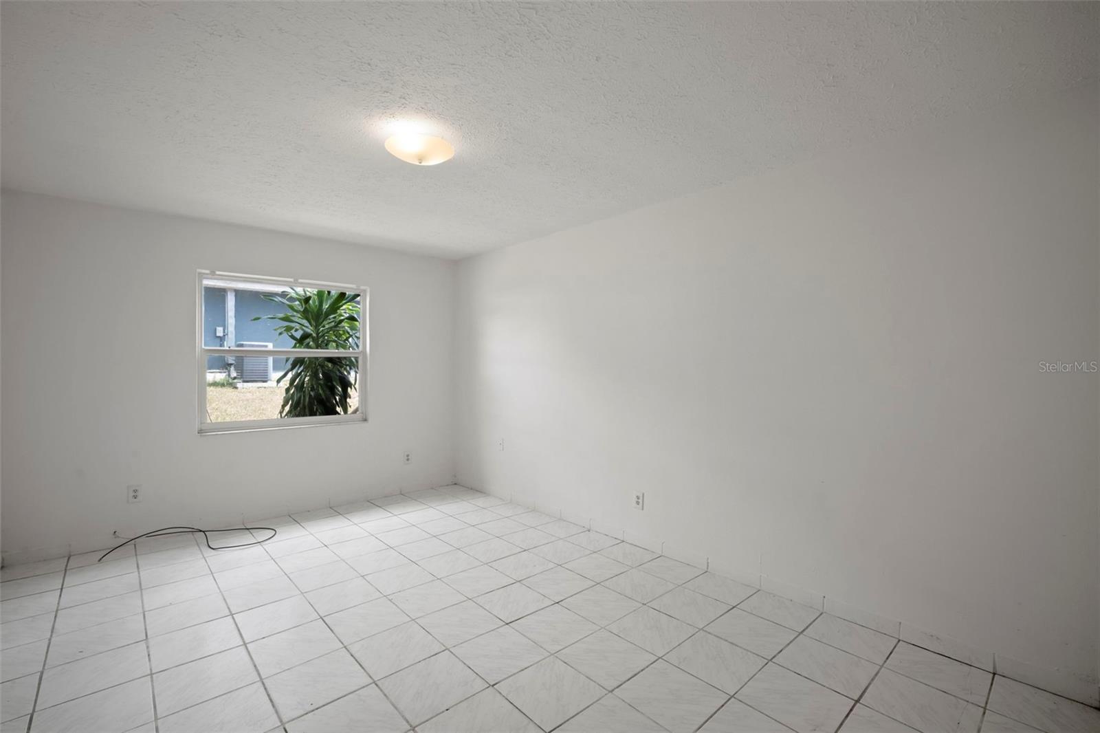 Image 36 of 53 For 4906 Idlewild Avenue