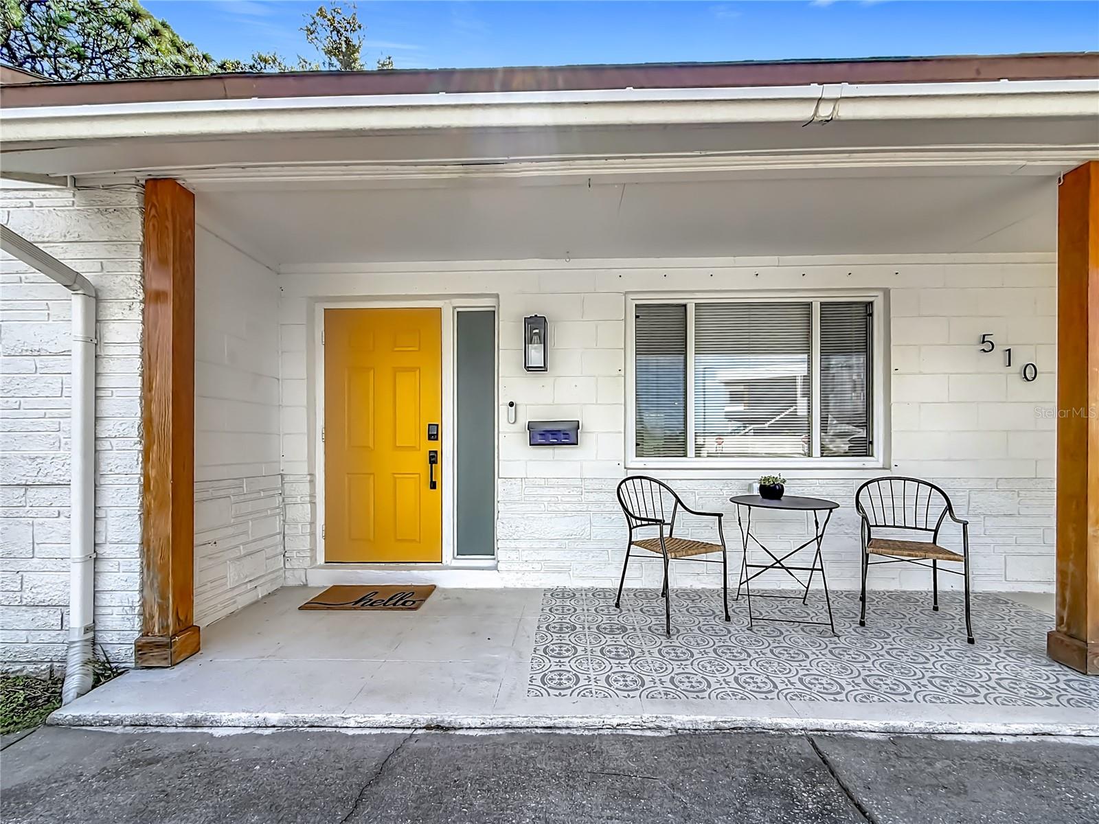 Image 2 of 34 For 510 62 Avenue Ne