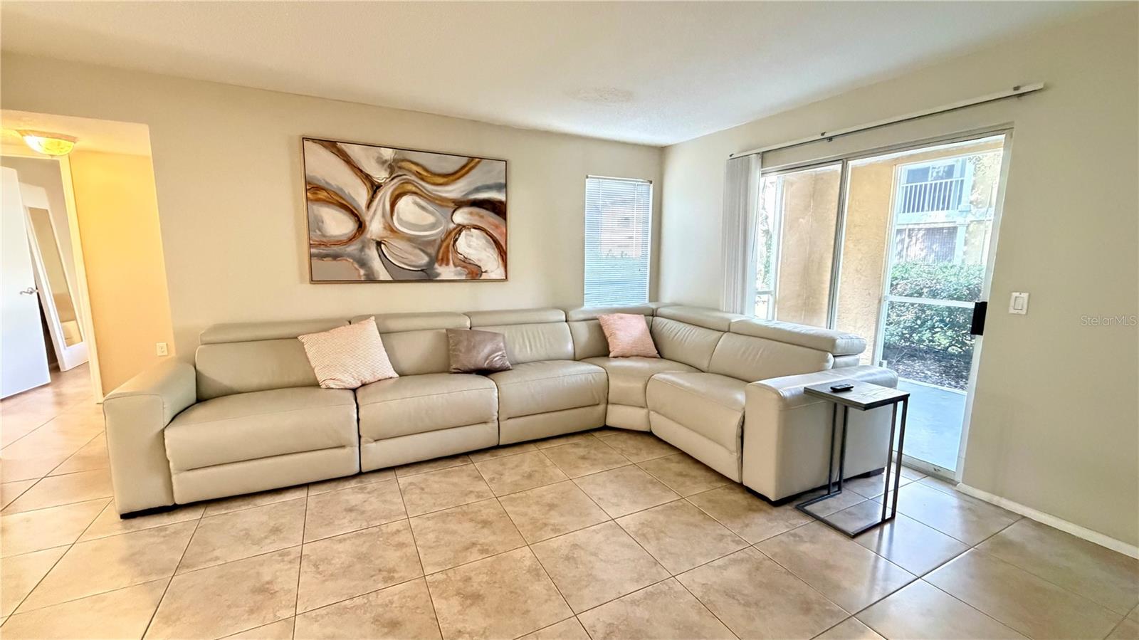 Image 10 of 18 For 9481 Highland Oak Drive 804