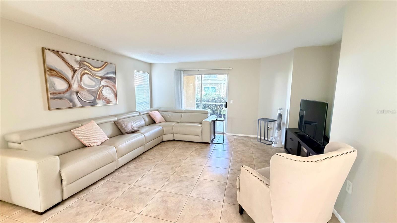 Image 11 of 18 For 9481 Highland Oak Drive 804