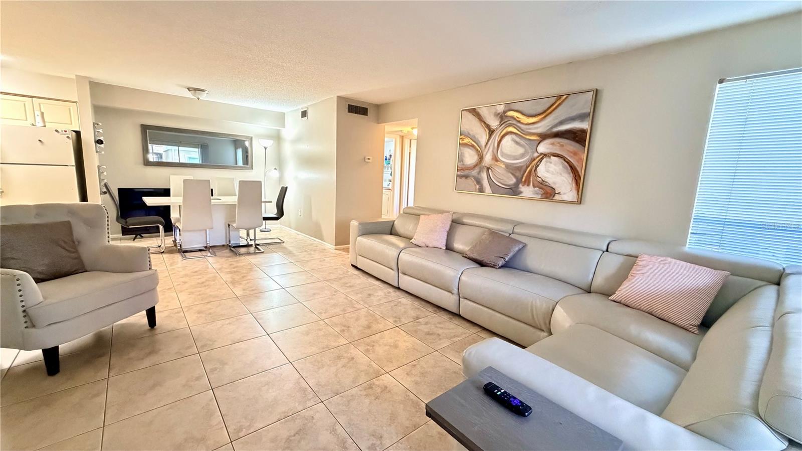 Image 12 of 18 For 9481 Highland Oak Drive 804