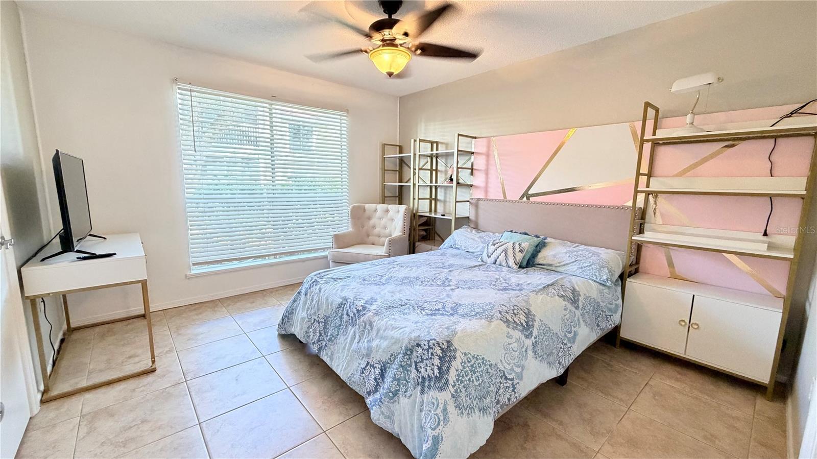 Image 13 of 18 For 9481 Highland Oak Drive 804