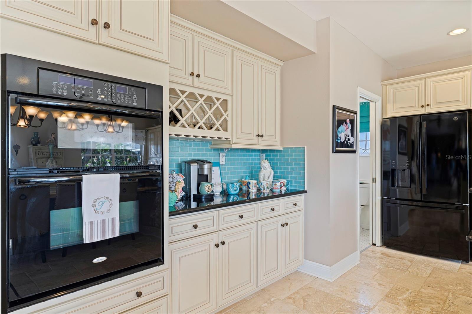 Image 11 of 50 For 841 2nd Avenue S