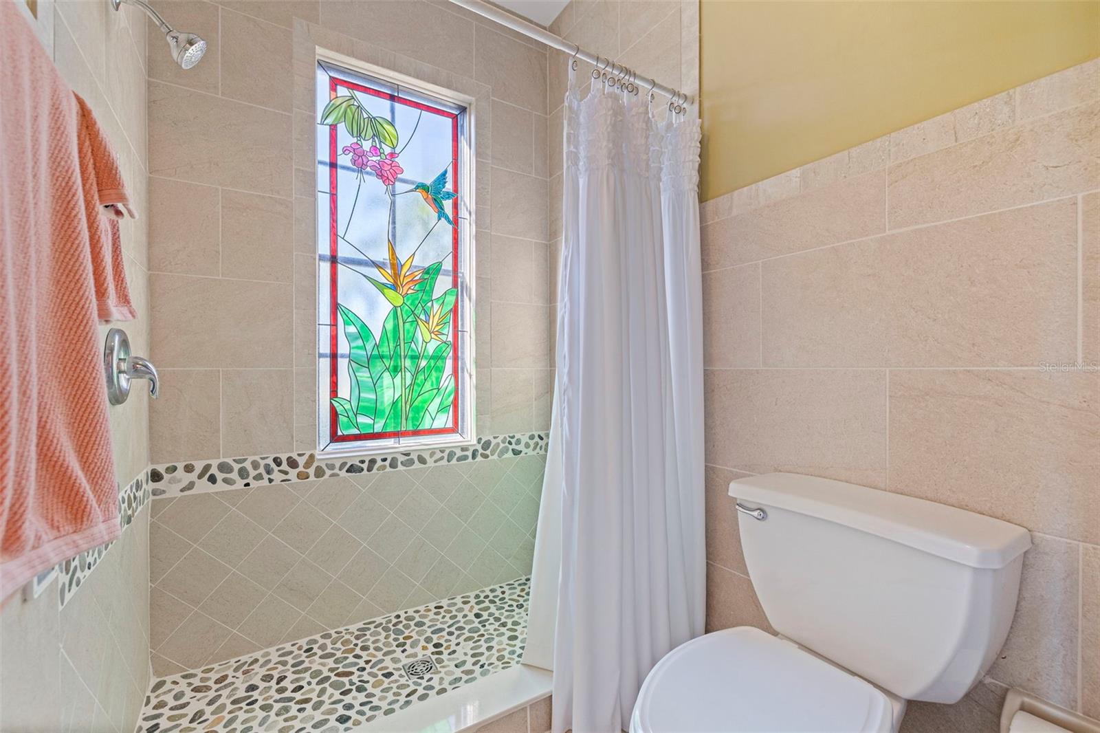 Image 22 of 50 For 841 2nd Avenue S