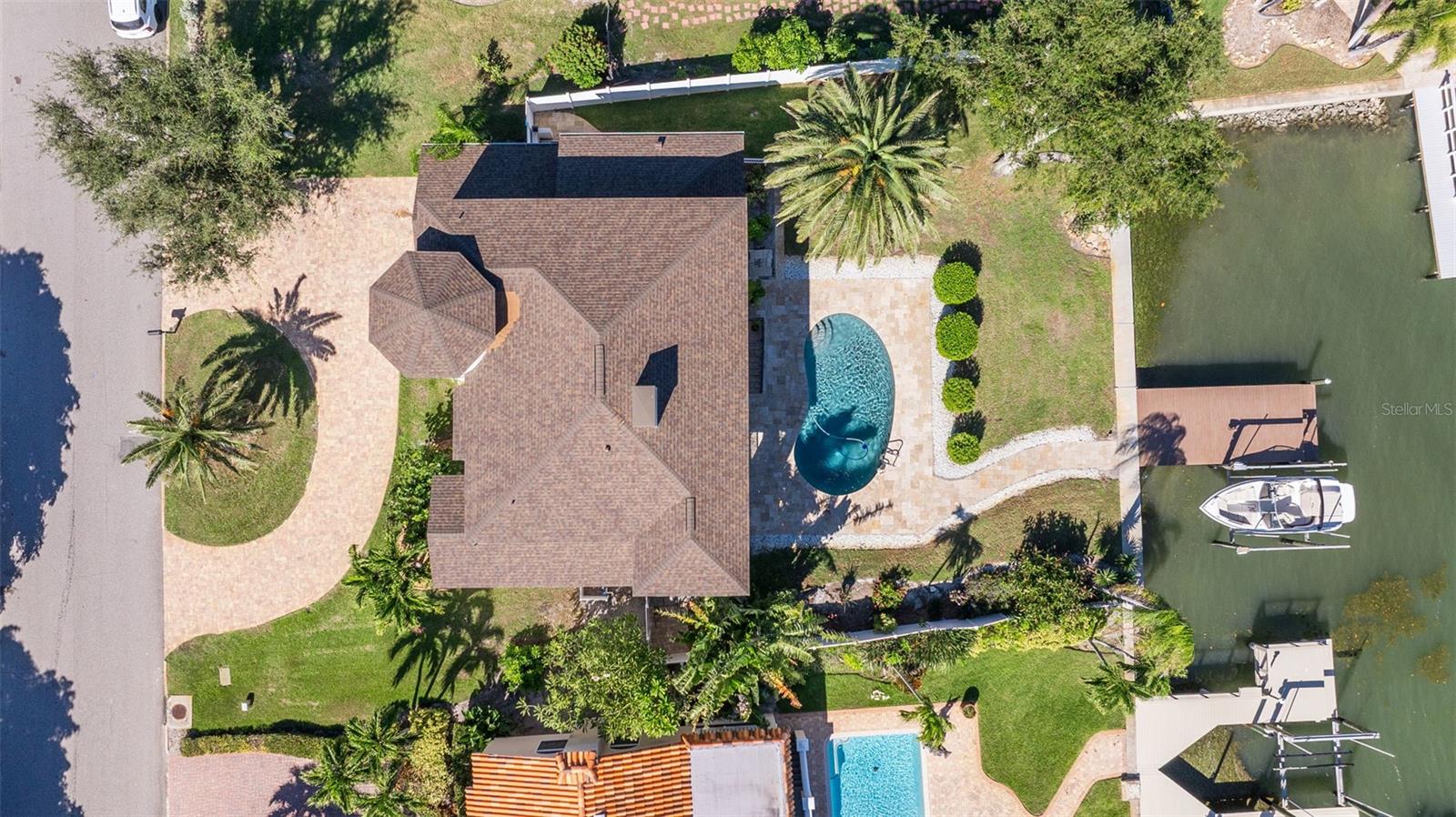 Image 30 of 50 For 841 2nd Avenue S