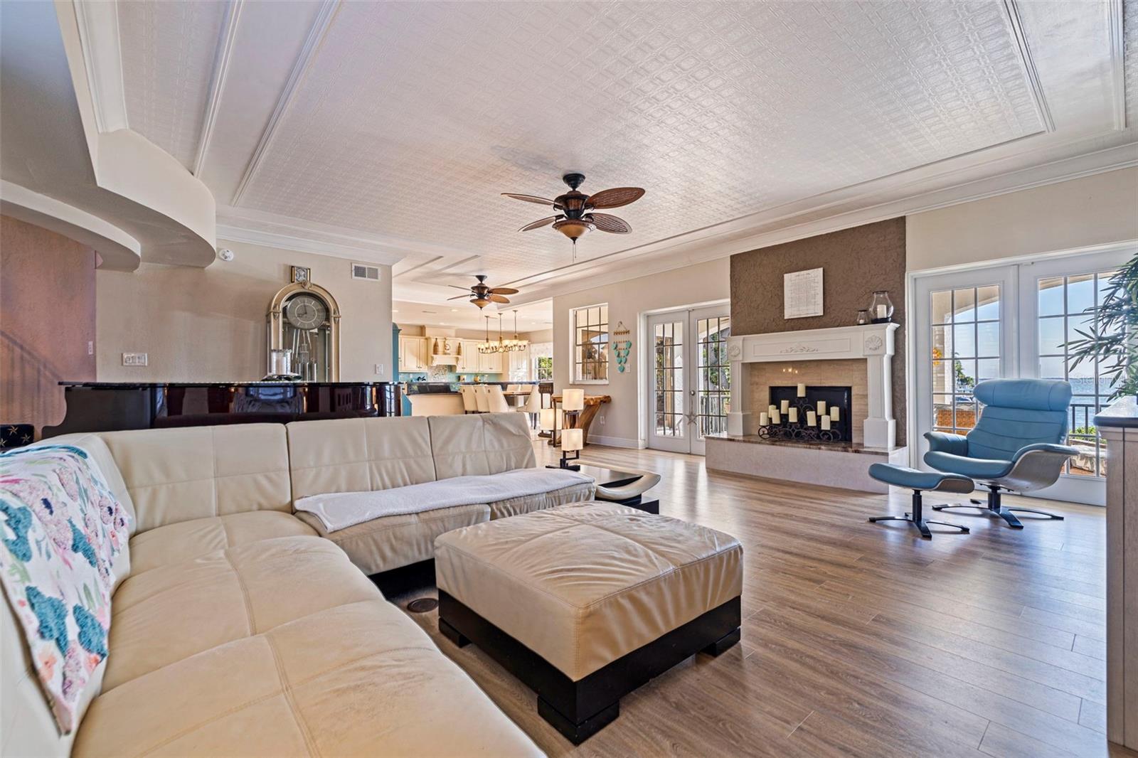 Image 8 of 50 For 841 2nd Avenue S