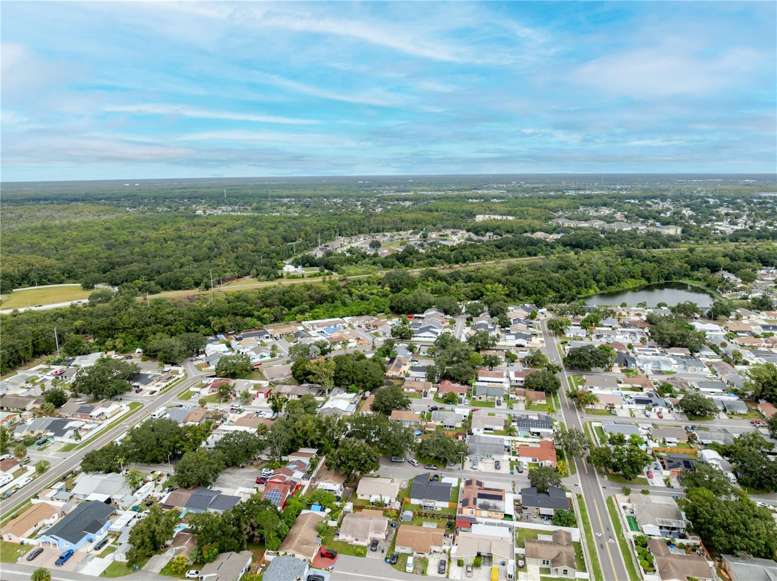 Image 37 of 40 For 10118 Hunters Point Court