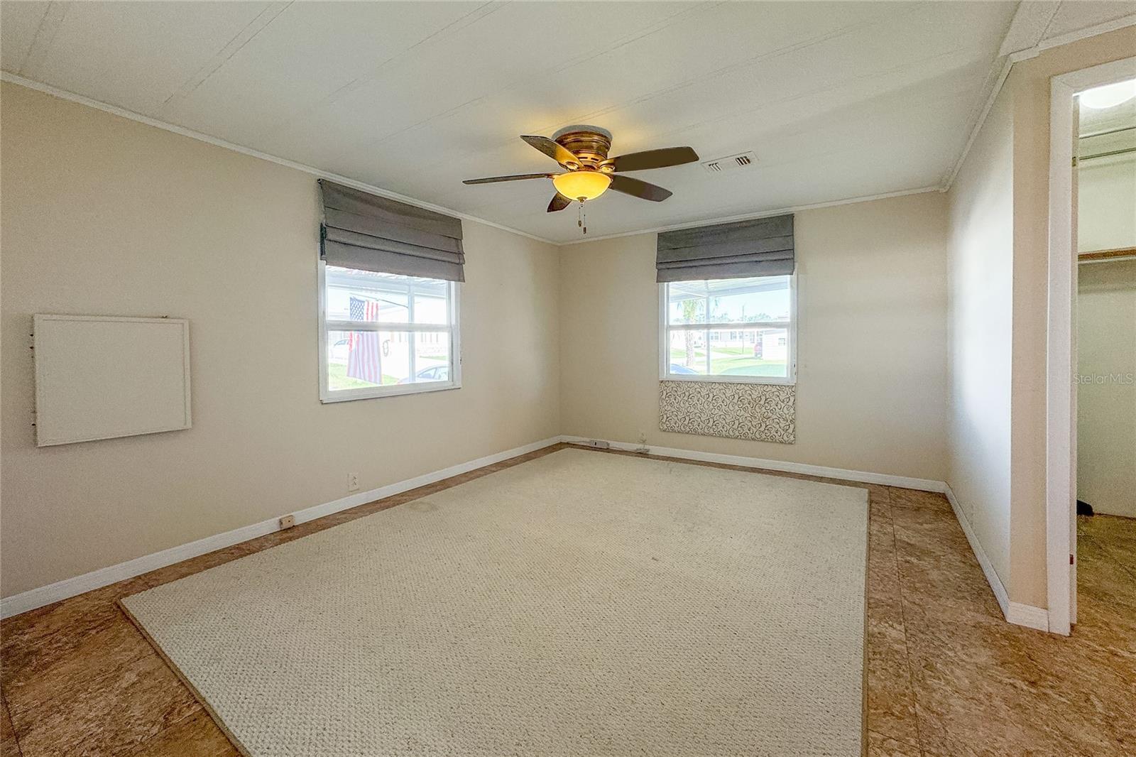 Image 19 of 42 For 5546 Arrowhead Drive