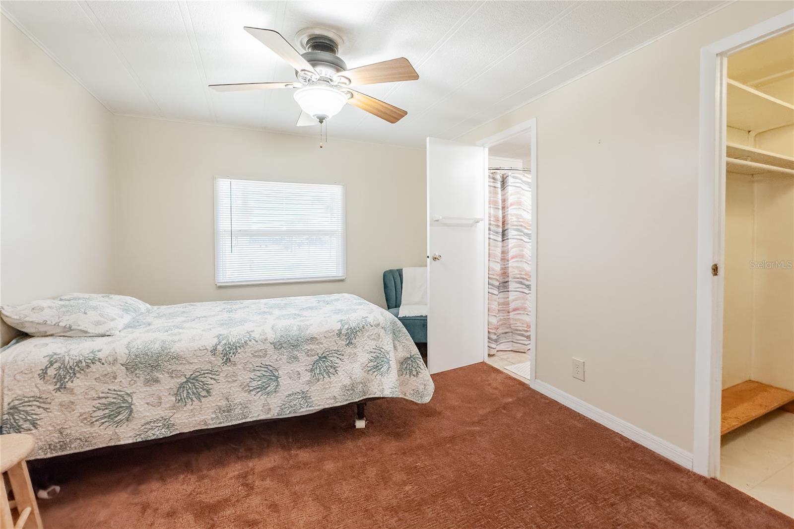Image 23 of 42 For 5546 Arrowhead Drive