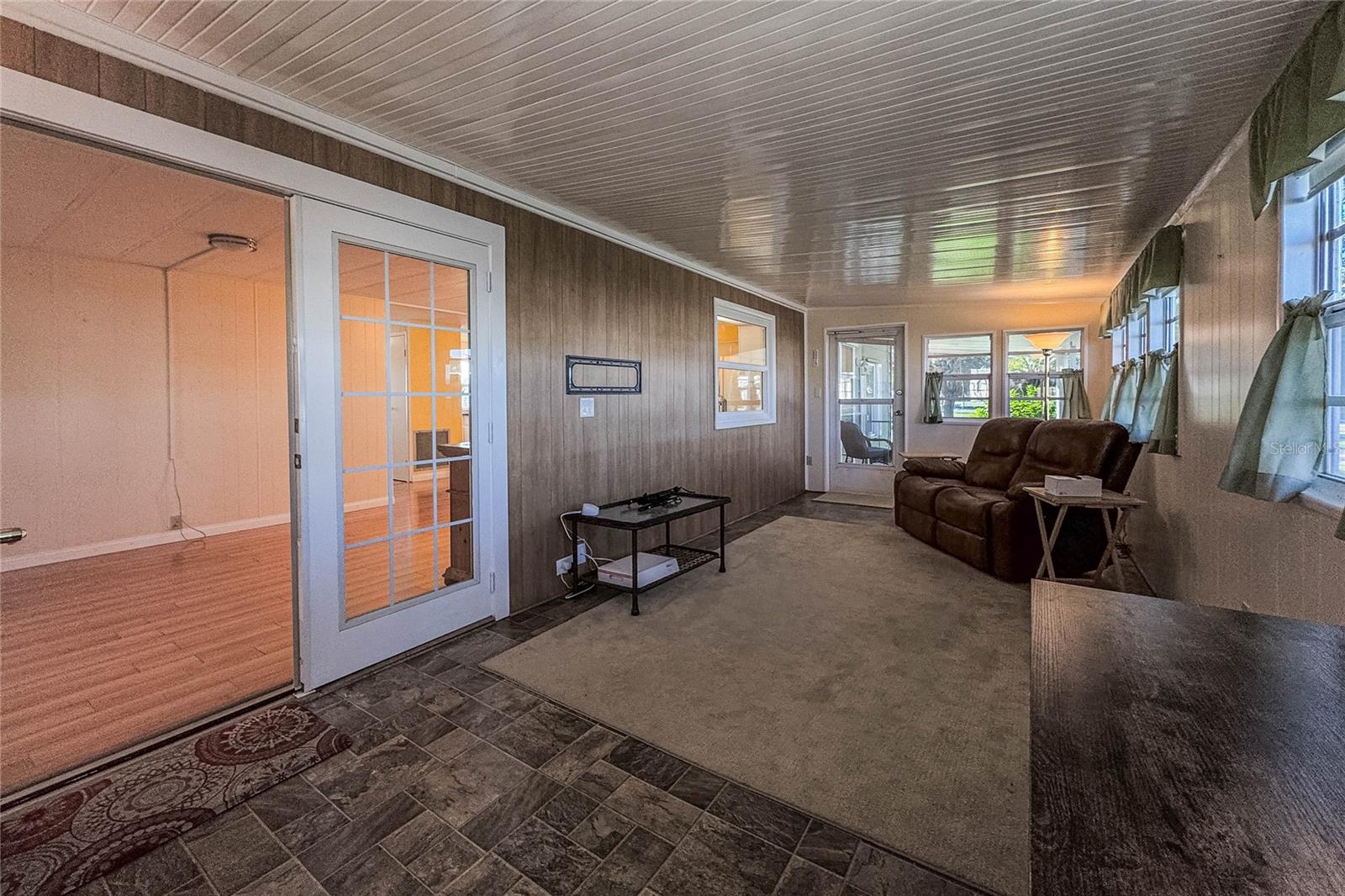 Image 27 of 42 For 5546 Arrowhead Drive