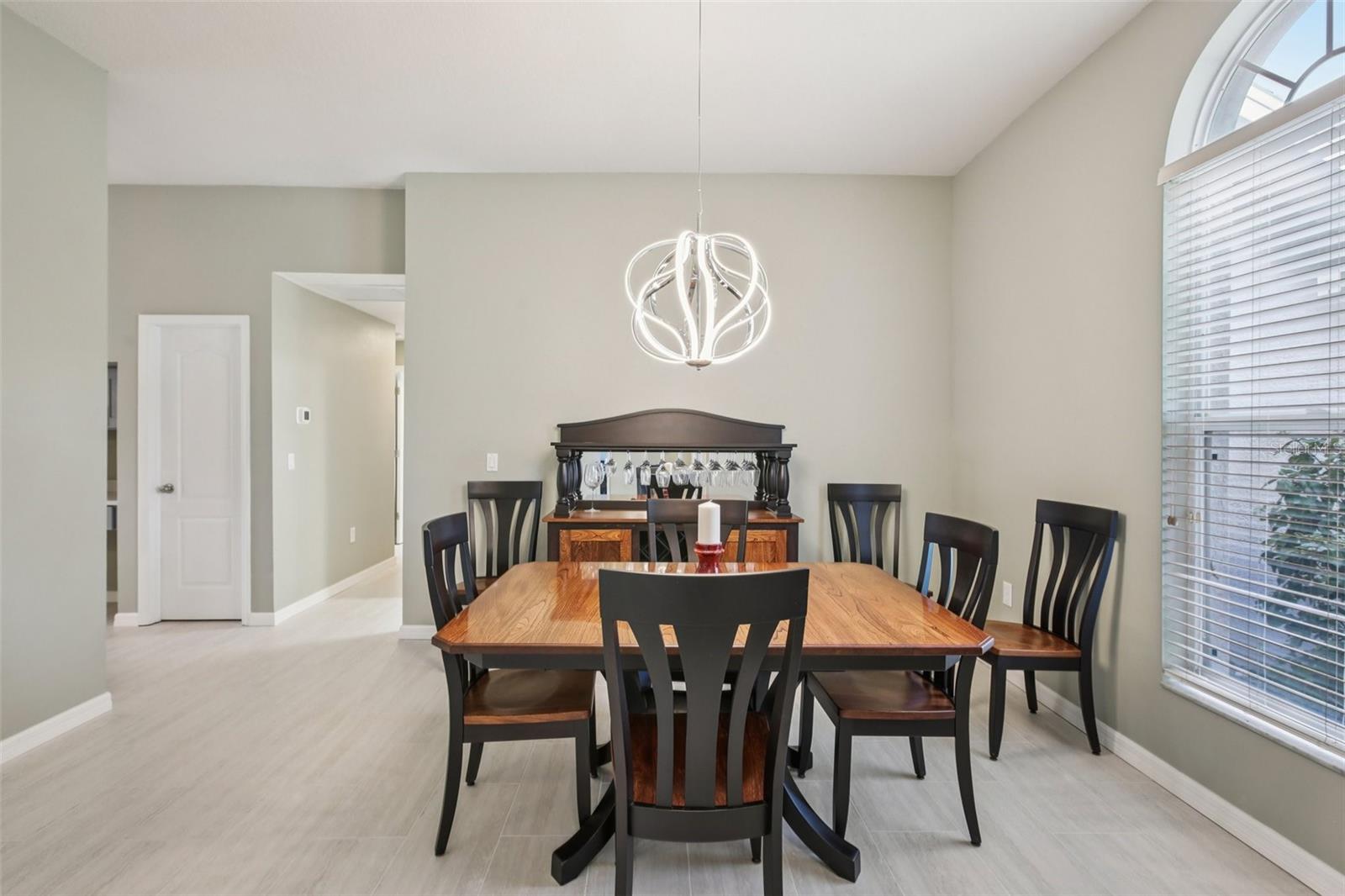 Image 7 of 39 For 2903 Mossy Timber Trail