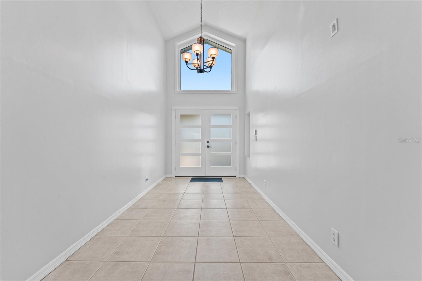 Listing photo id 8 for 2936 68th Avenue S