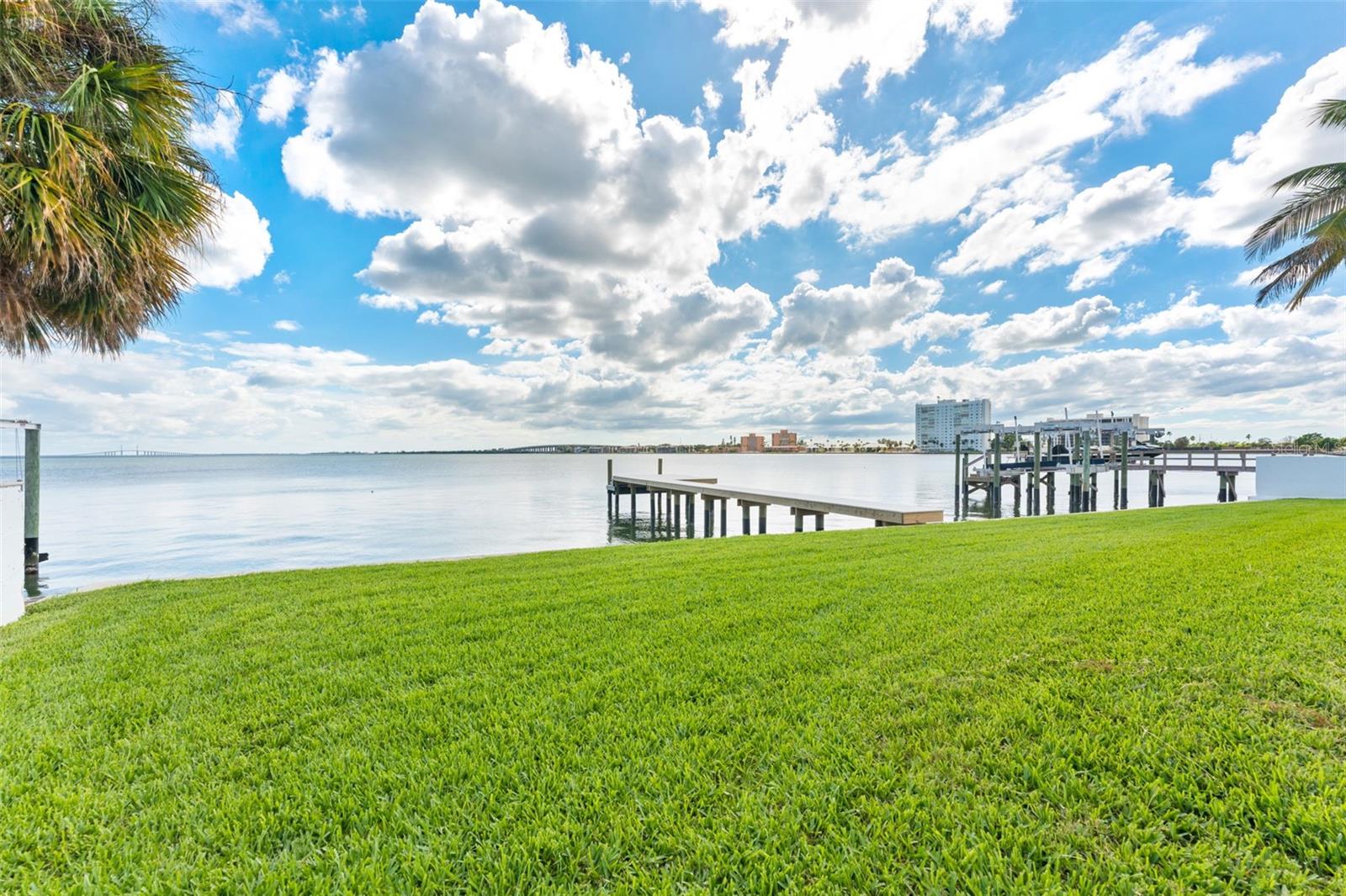 Listing photo id 53 for 2936 68th Avenue S