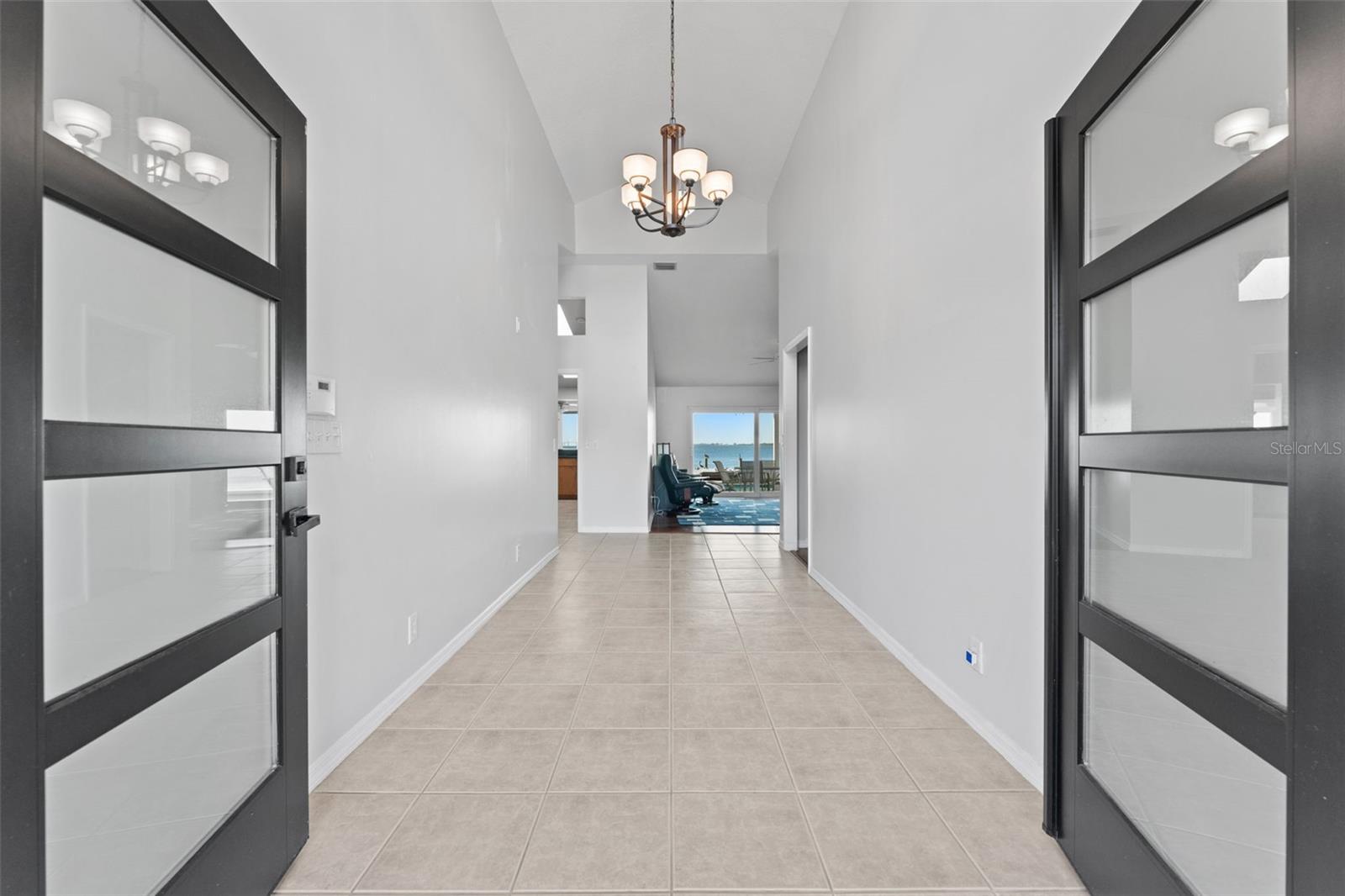 Listing photo id 6 for 2936 68th Avenue S