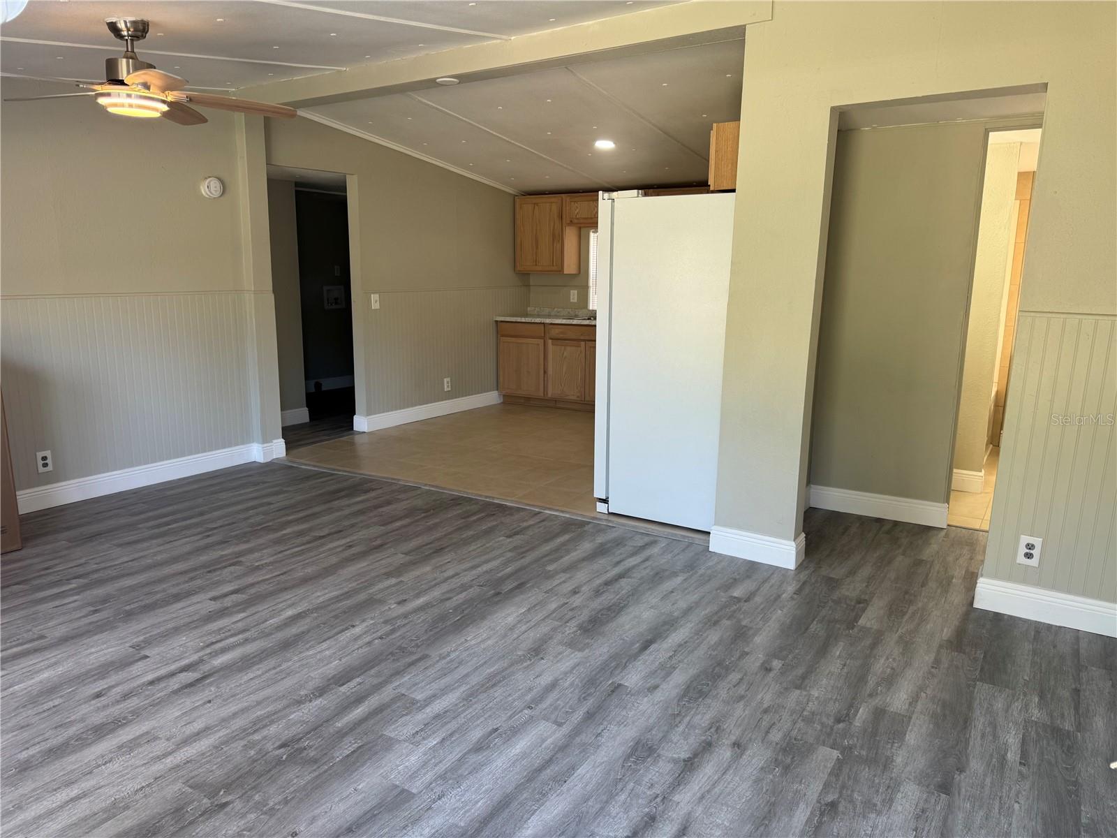 Image 3 of 11 For 12111 Anderson Drive