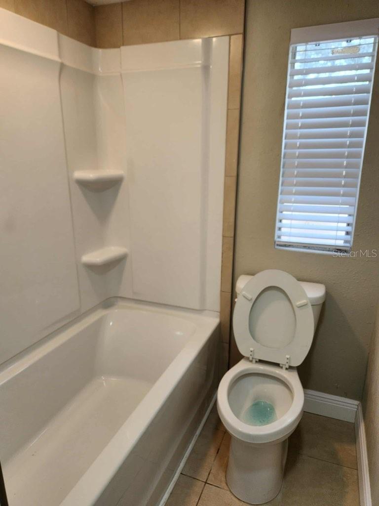 Image 8 of 11 For 12111 Anderson Drive