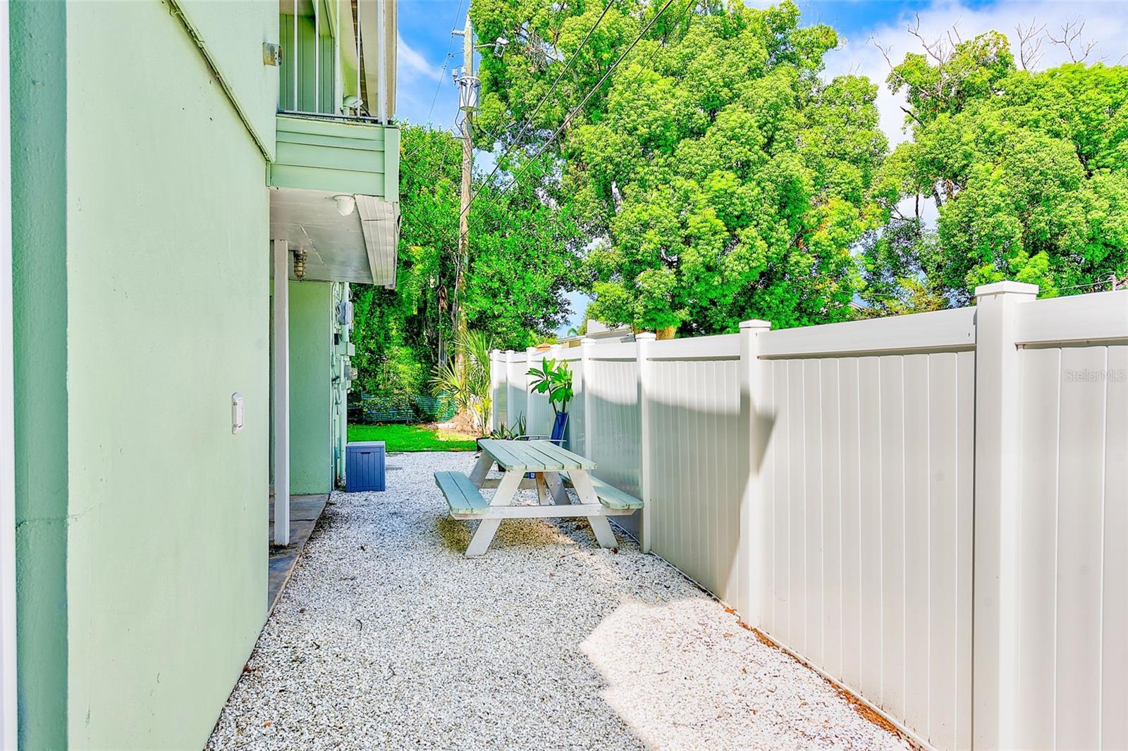 Image 11 of 31 For 2939 Los Altos Drive D