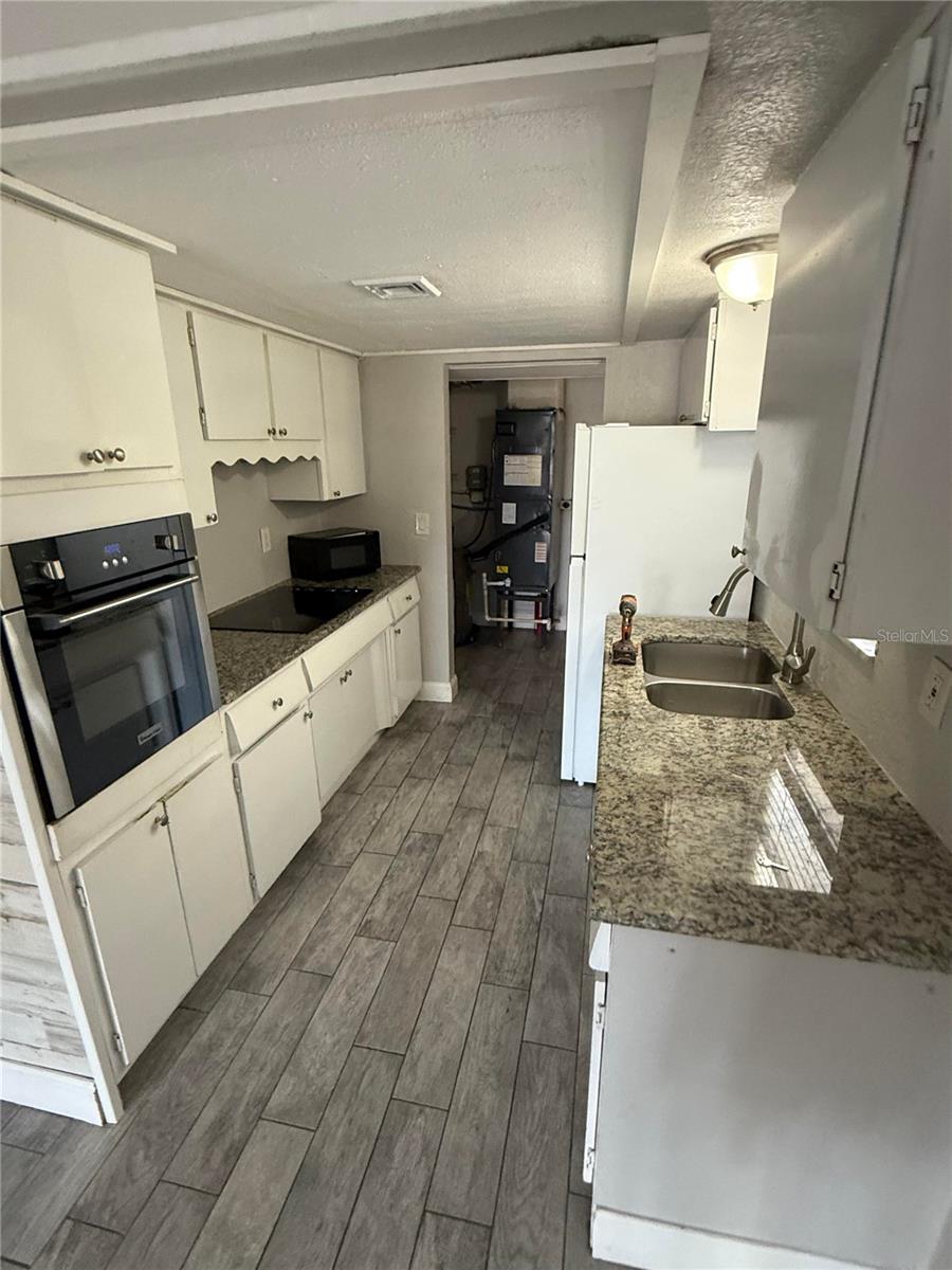 Image 2 of 31 For 2939 Los Altos Drive D